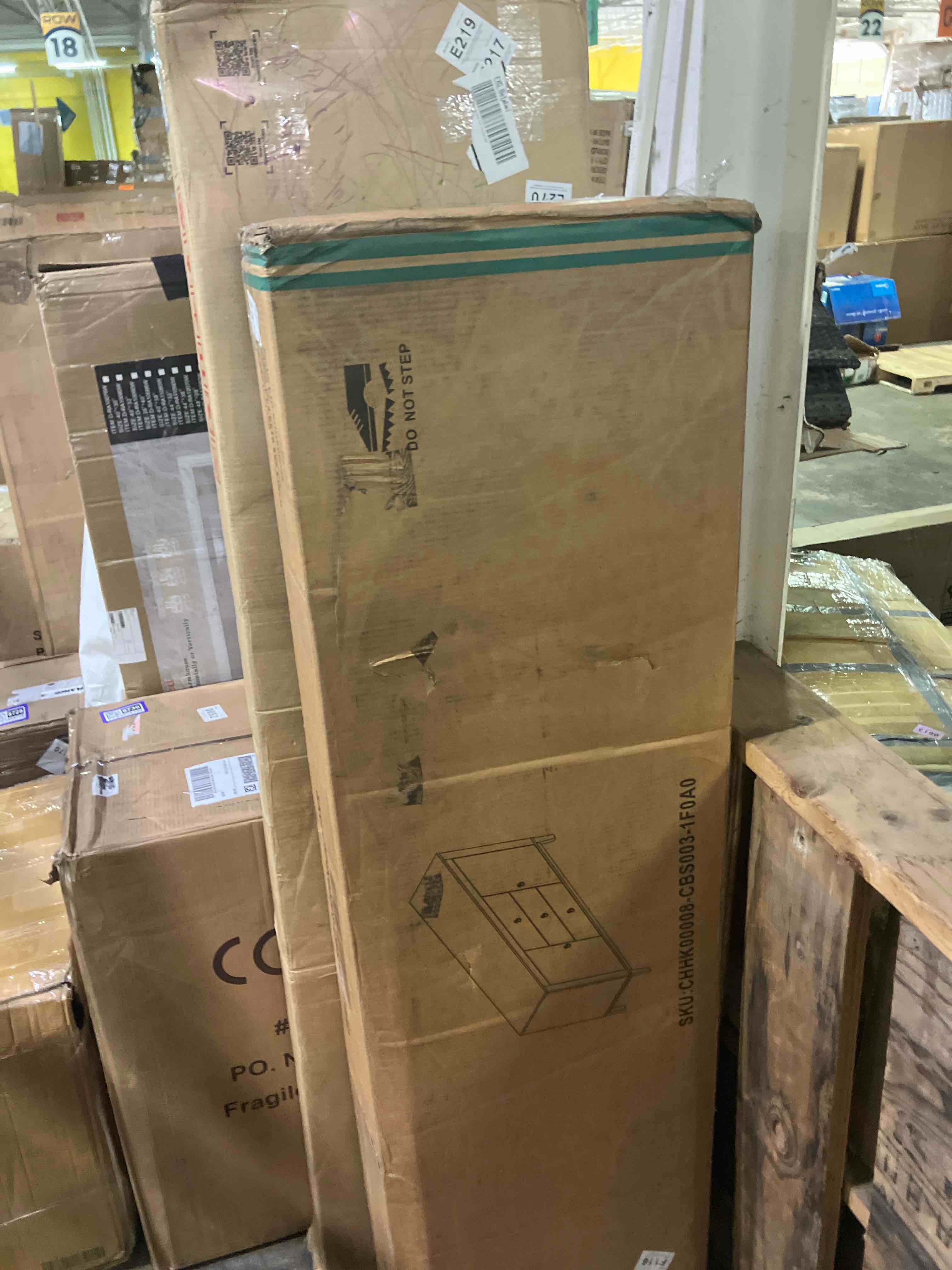 https://s3.amazonaws.com/lotting-images-prod/phillipi/PPE3508735_1758229475466.jpeg
