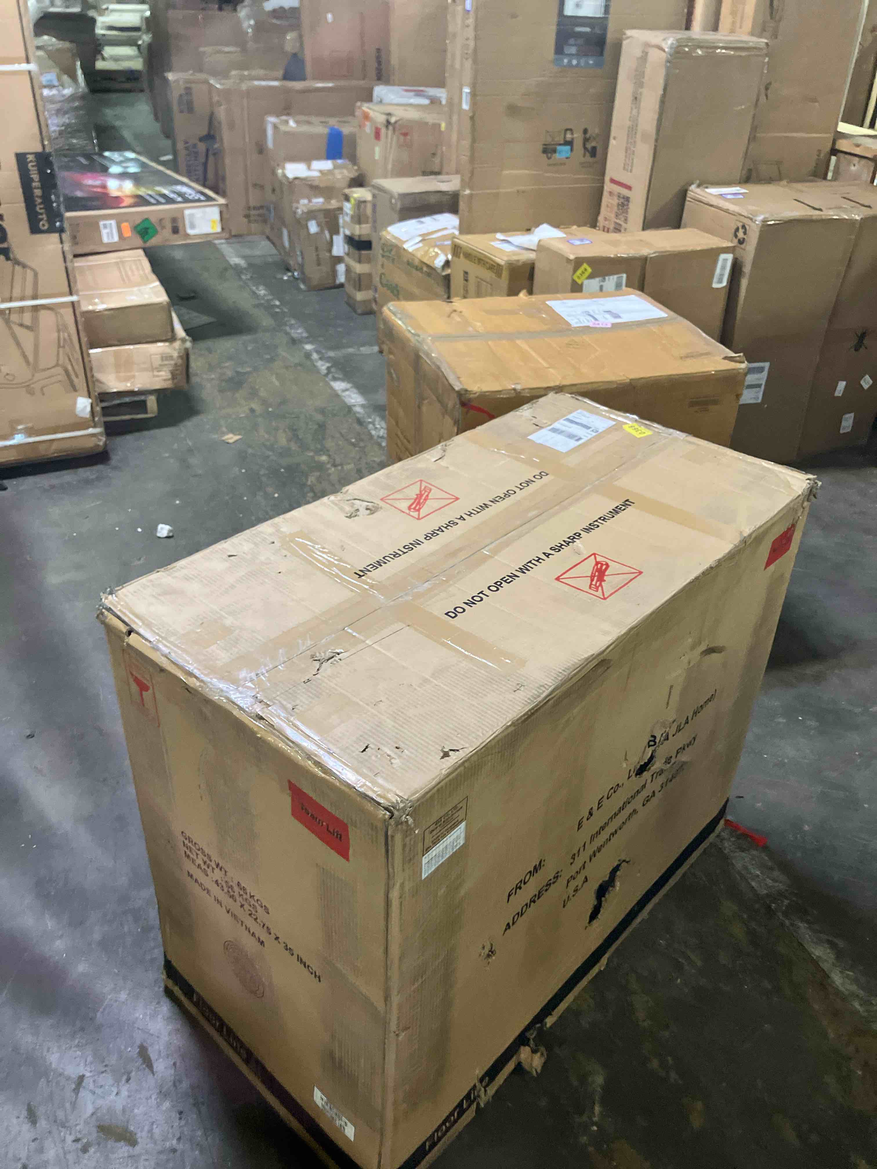 https://s3.amazonaws.com/lotting-images-prod/phillipi/PPE3508739_1758230070632.jpeg