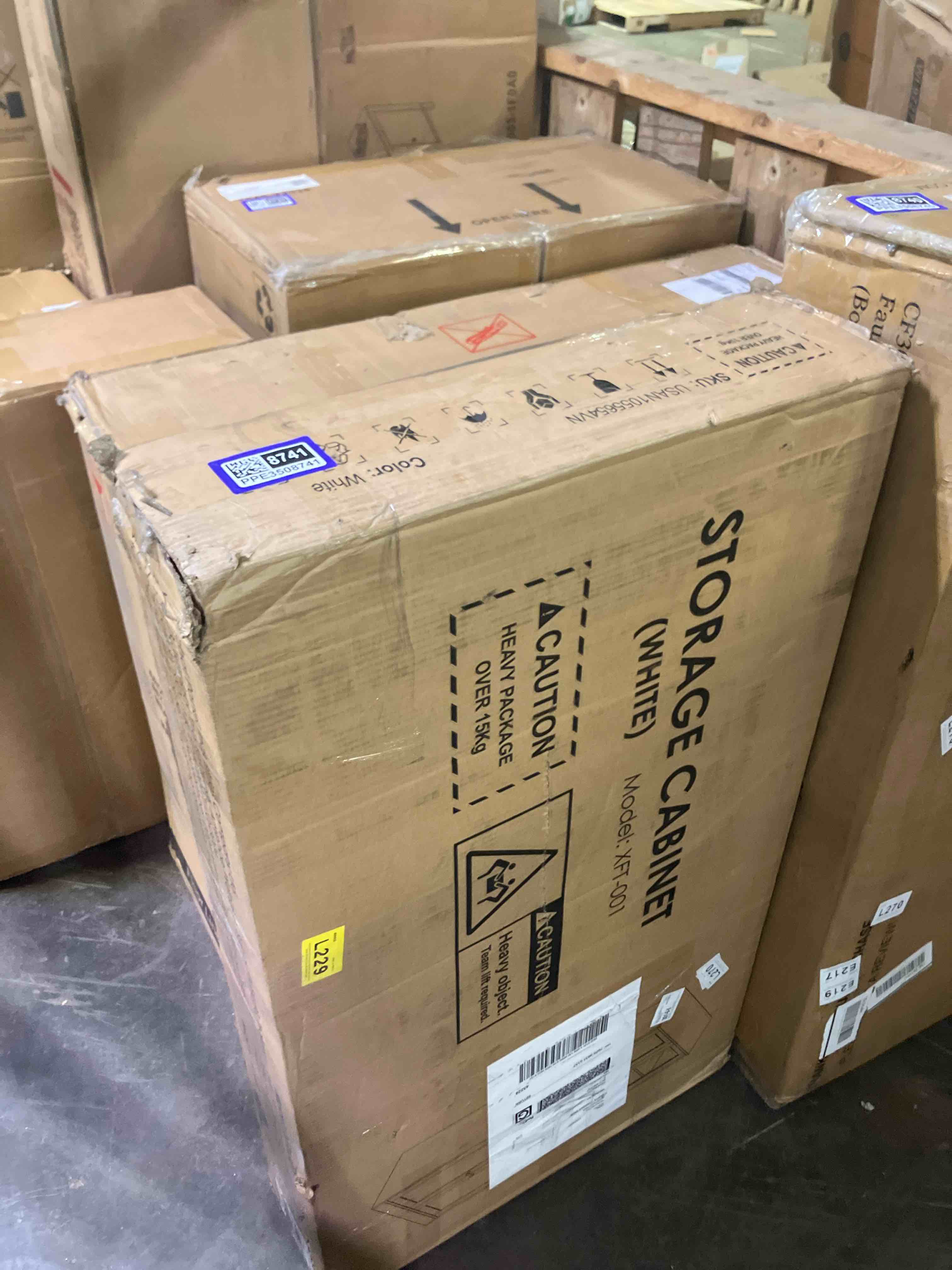 https://s3.amazonaws.com/lotting-images-prod/phillipi/PPE3508741_1758230632548.jpeg