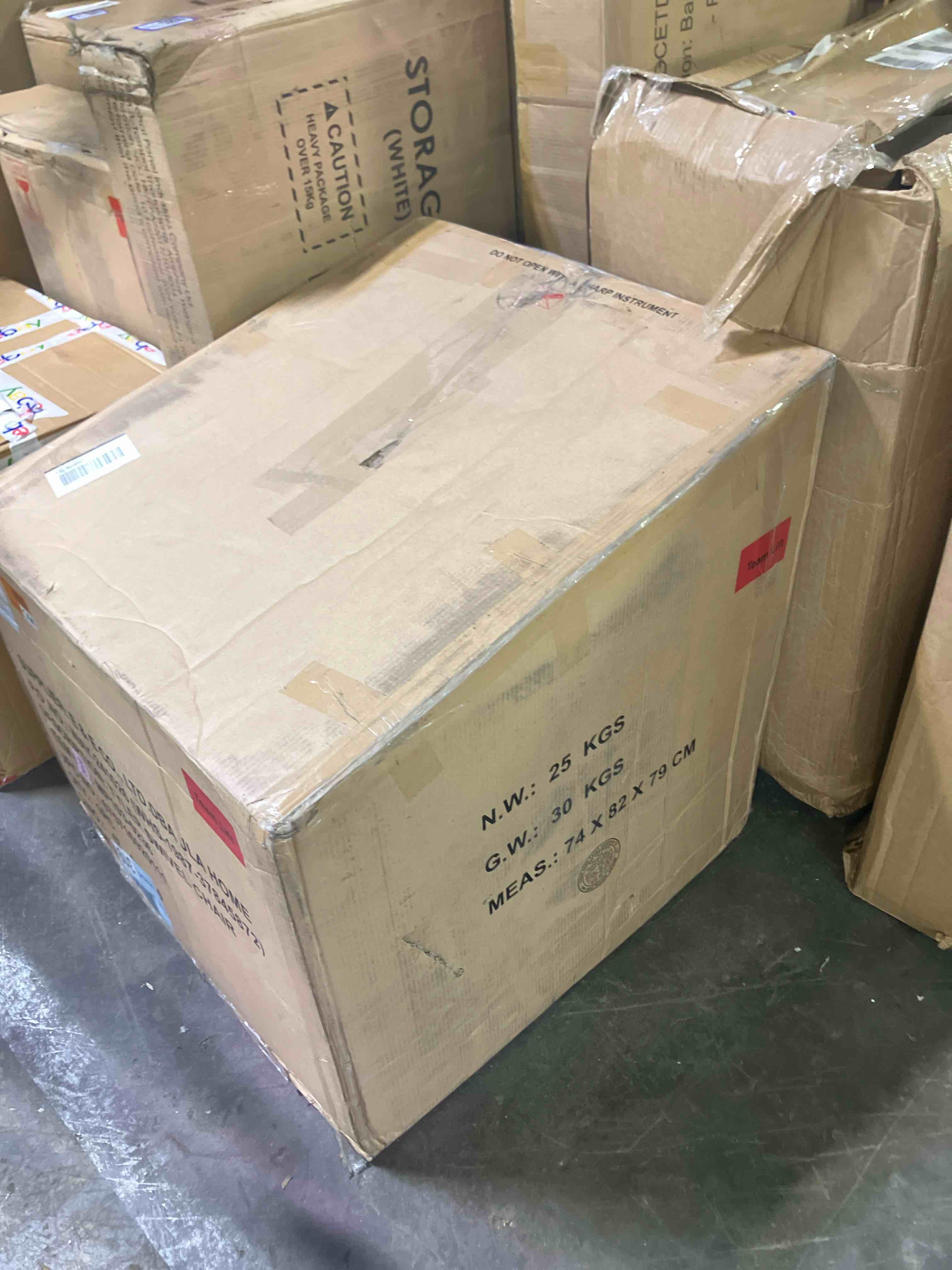 https://s3.amazonaws.com/lotting-images-prod/phillipi/PPE3508745_1758231115599.jpeg