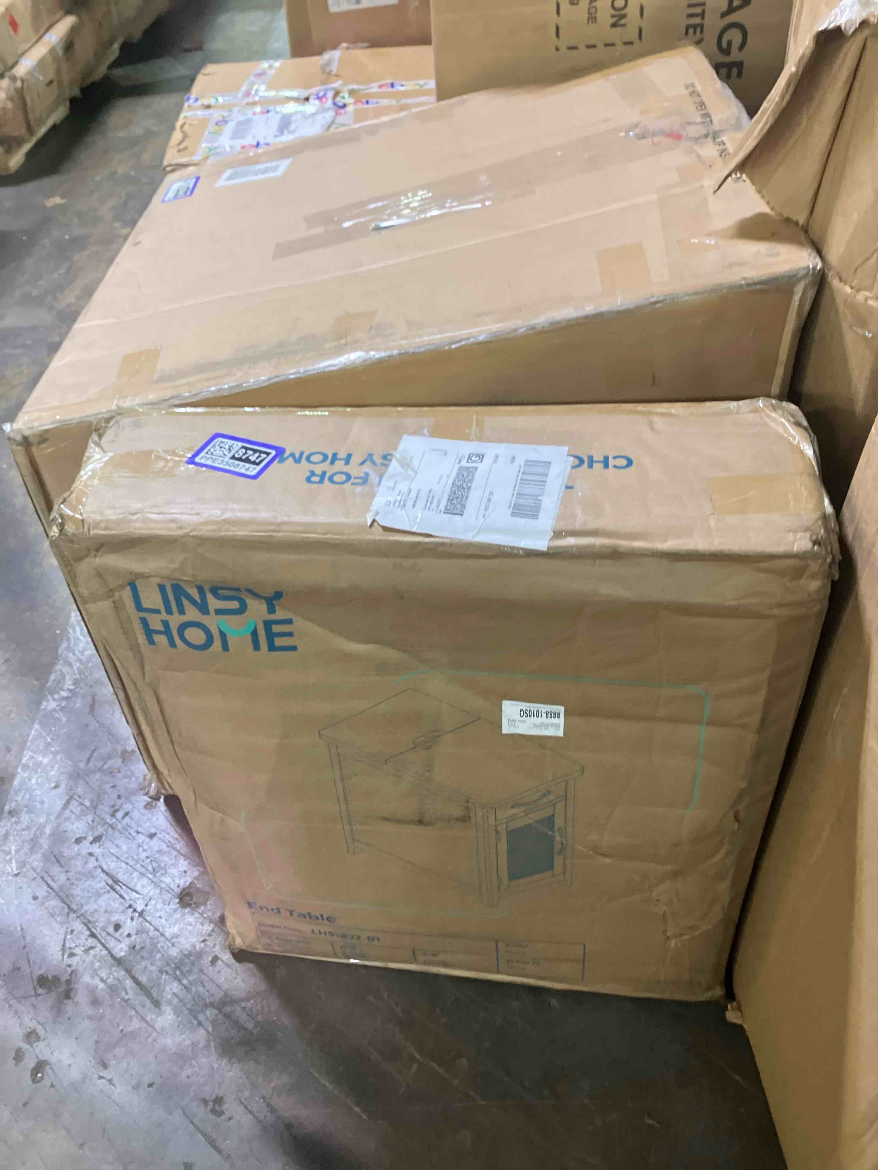 https://s3.amazonaws.com/lotting-images-prod/phillipi/PPE3508747_1758231268392.jpeg