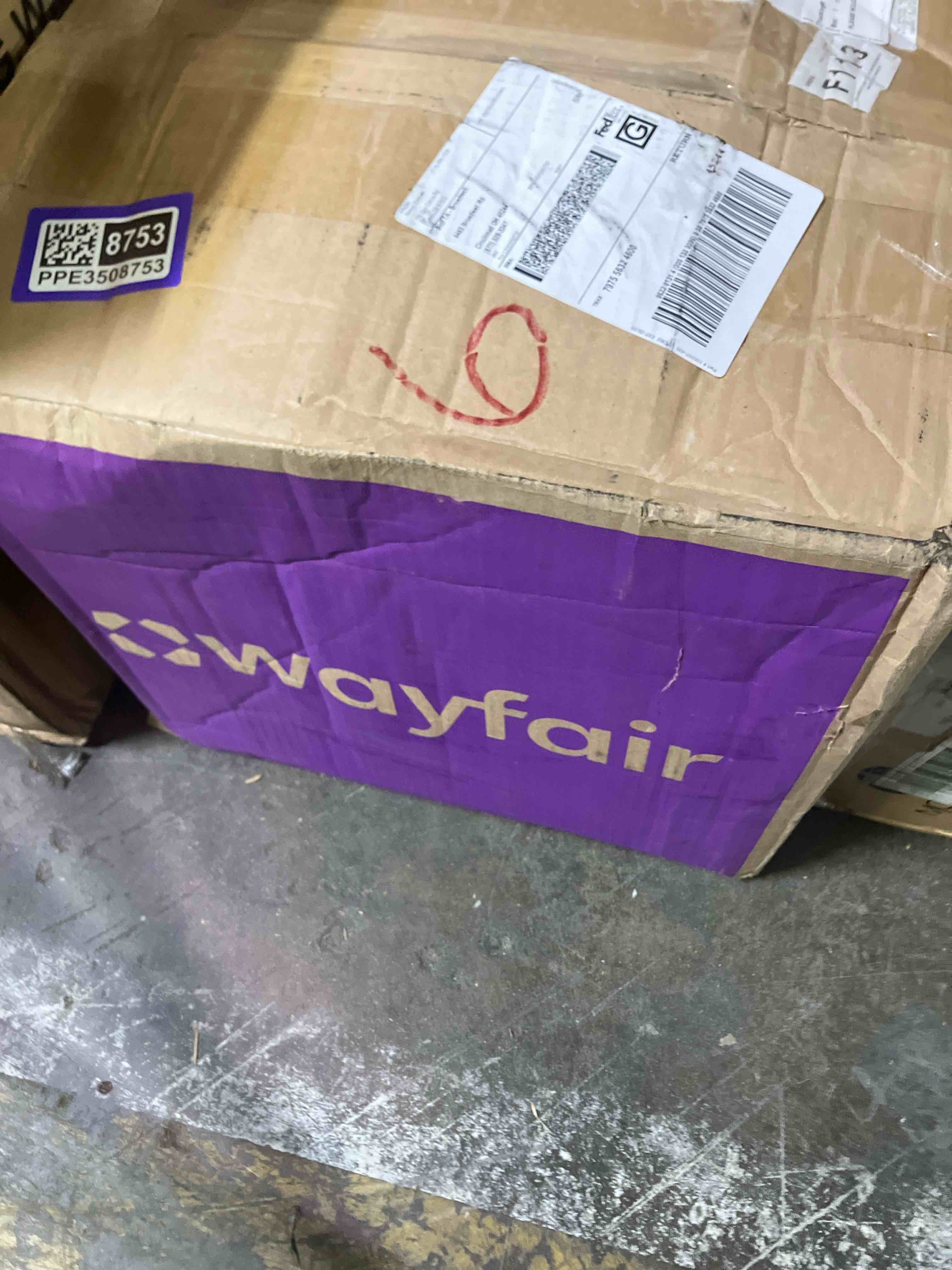 https://s3.amazonaws.com/lotting-images-prod/phillipi/PPE3508753_1758299064359.jpeg