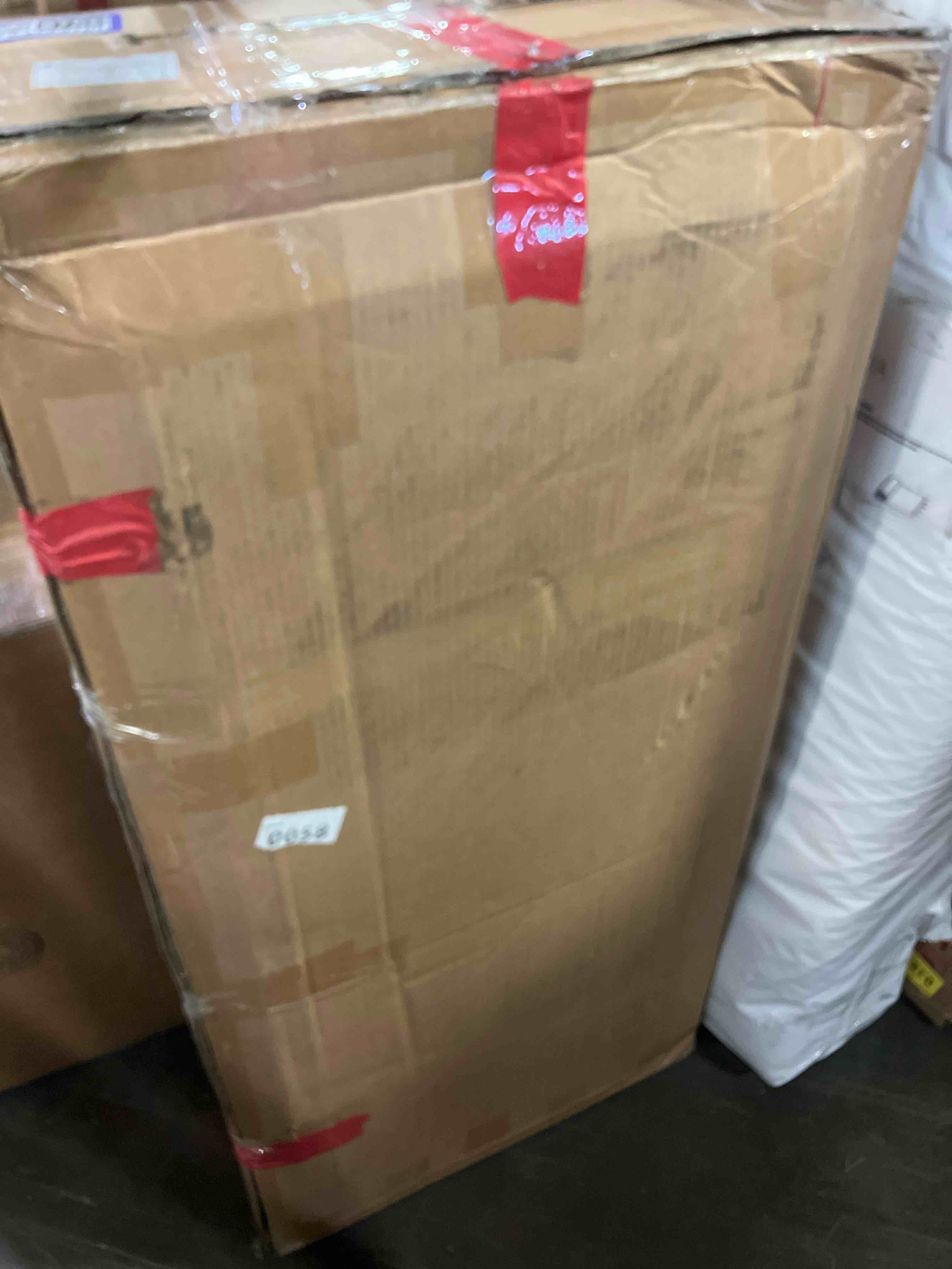 https://s3.amazonaws.com/lotting-images-prod/phillipi/PPE3508765_1758301166237.jpeg