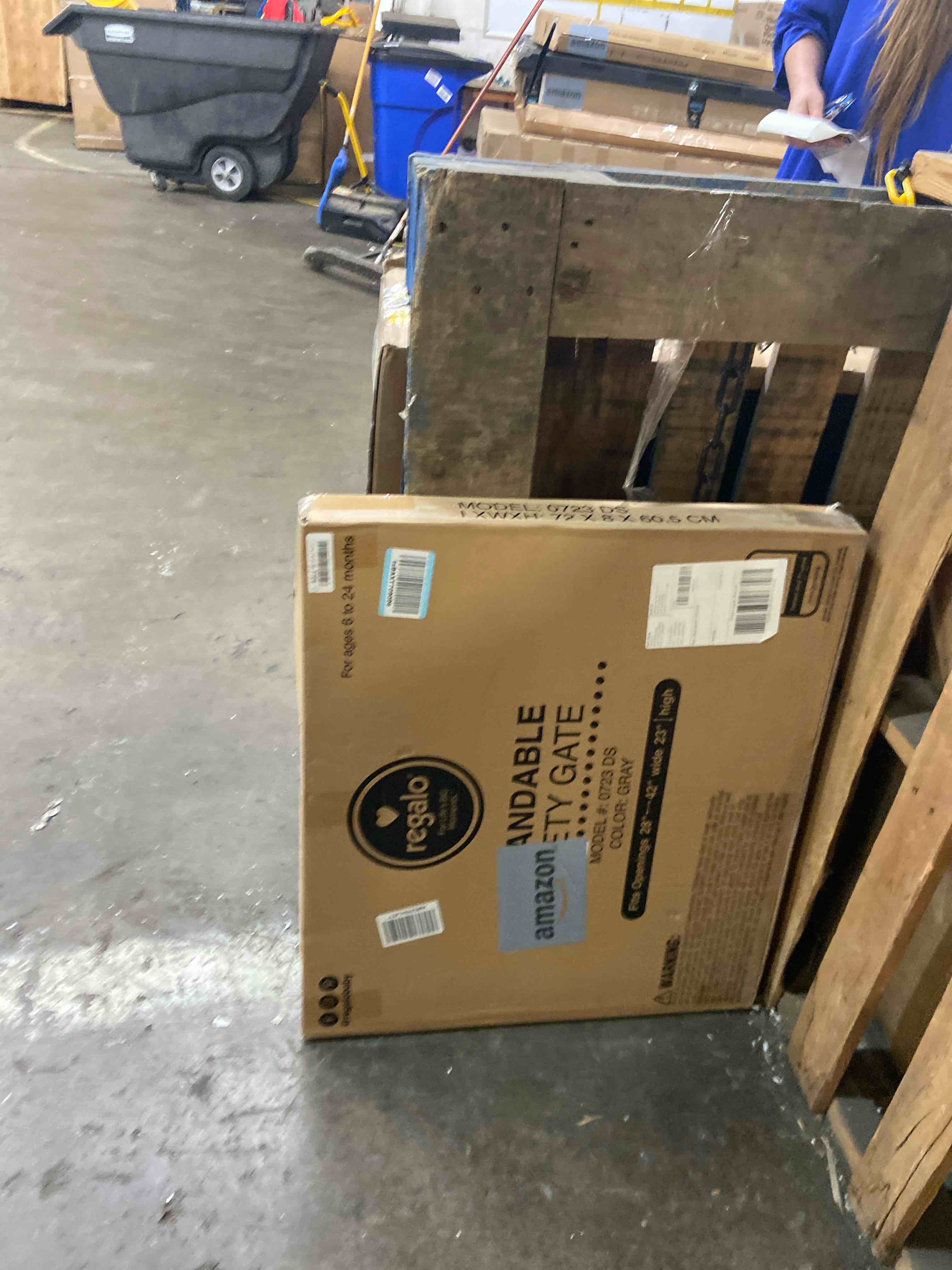 https://s3.amazonaws.com/lotting-images-prod/phillipi/PPE3509149_1758633497603.jpeg