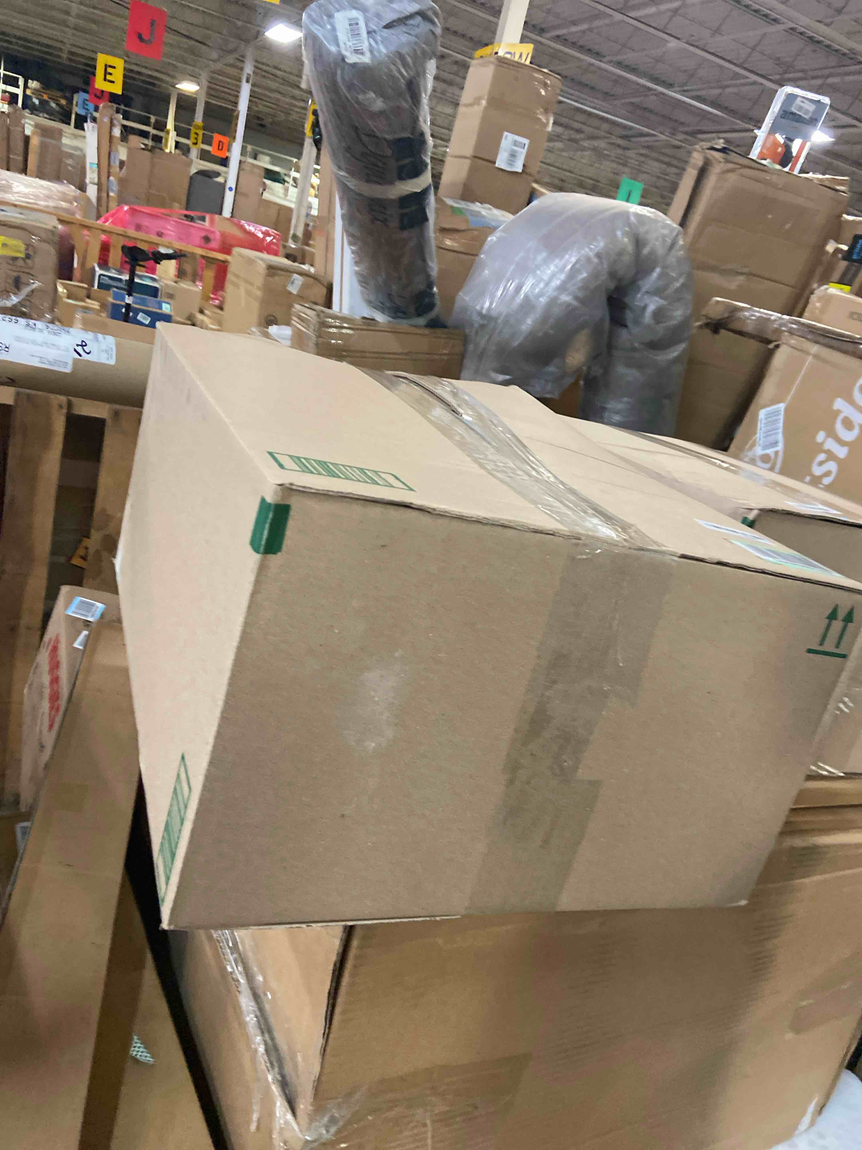 https://s3.amazonaws.com/lotting-images-prod/phillipi/PPE3509153_1758633840479.jpeg