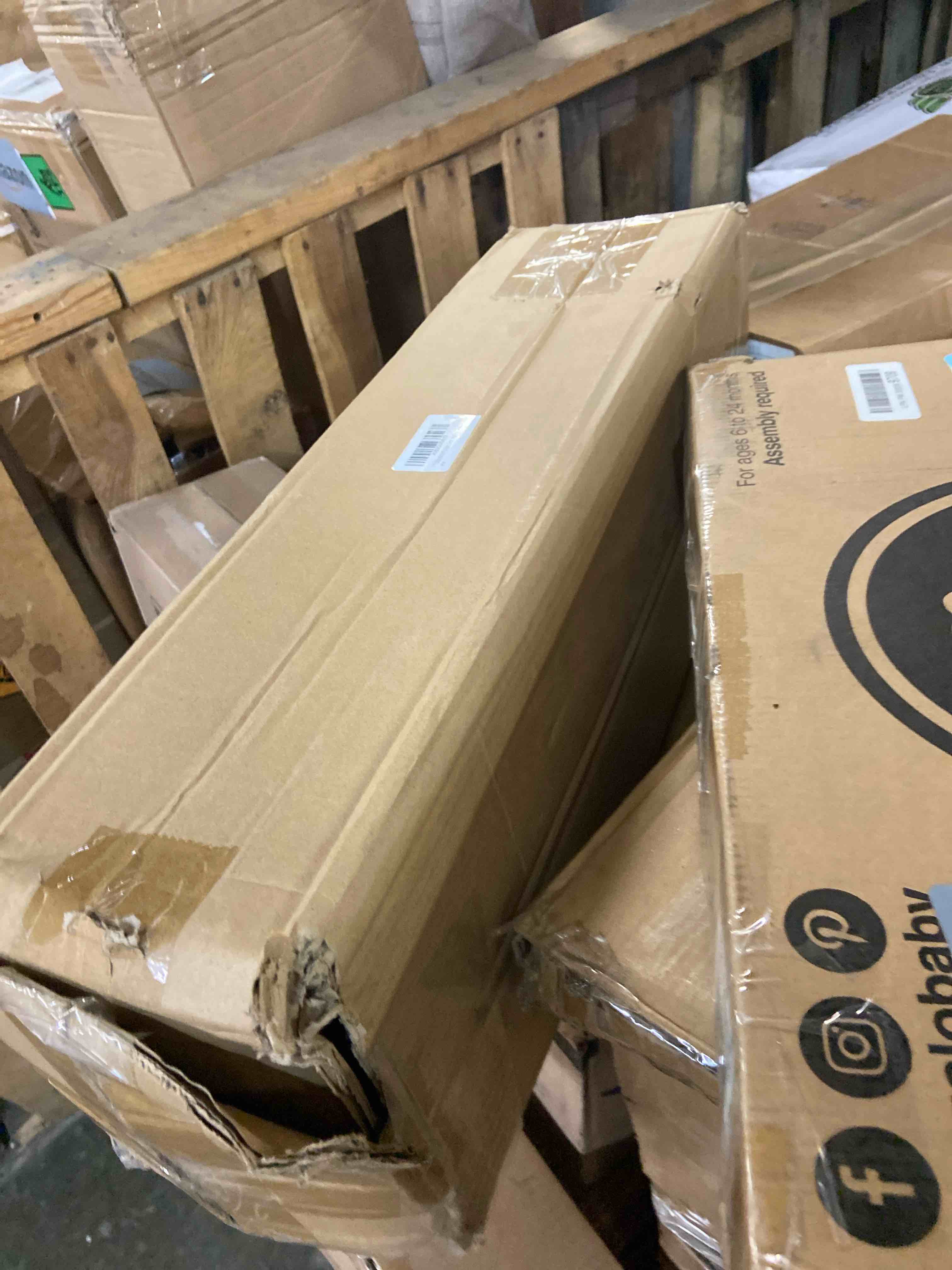 https://s3.amazonaws.com/lotting-images-prod/phillipi/PPE3509158_1758634244565.jpeg