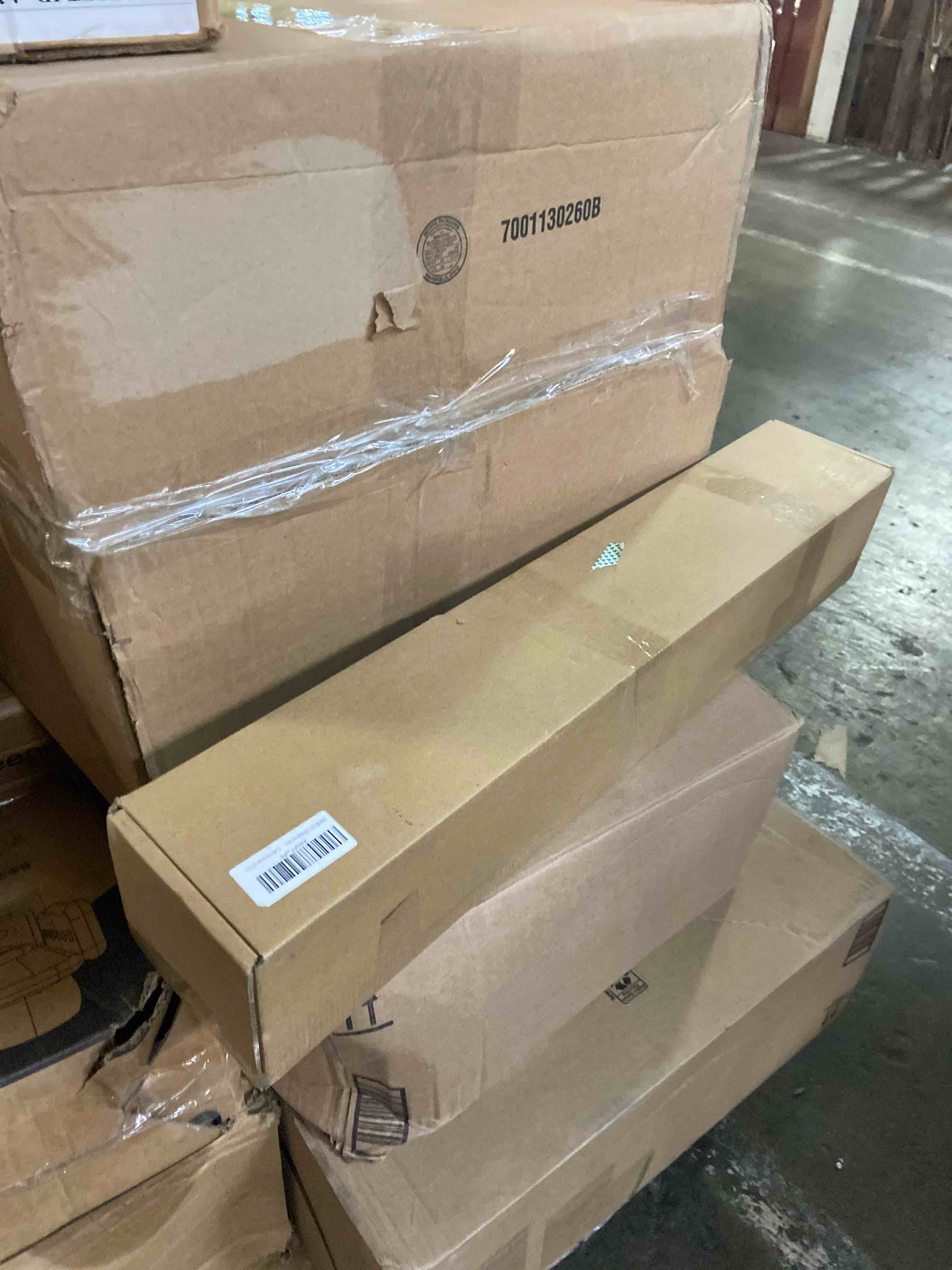 https://s3.amazonaws.com/lotting-images-prod/phillipi/PPE3509166_1758634657801.jpeg