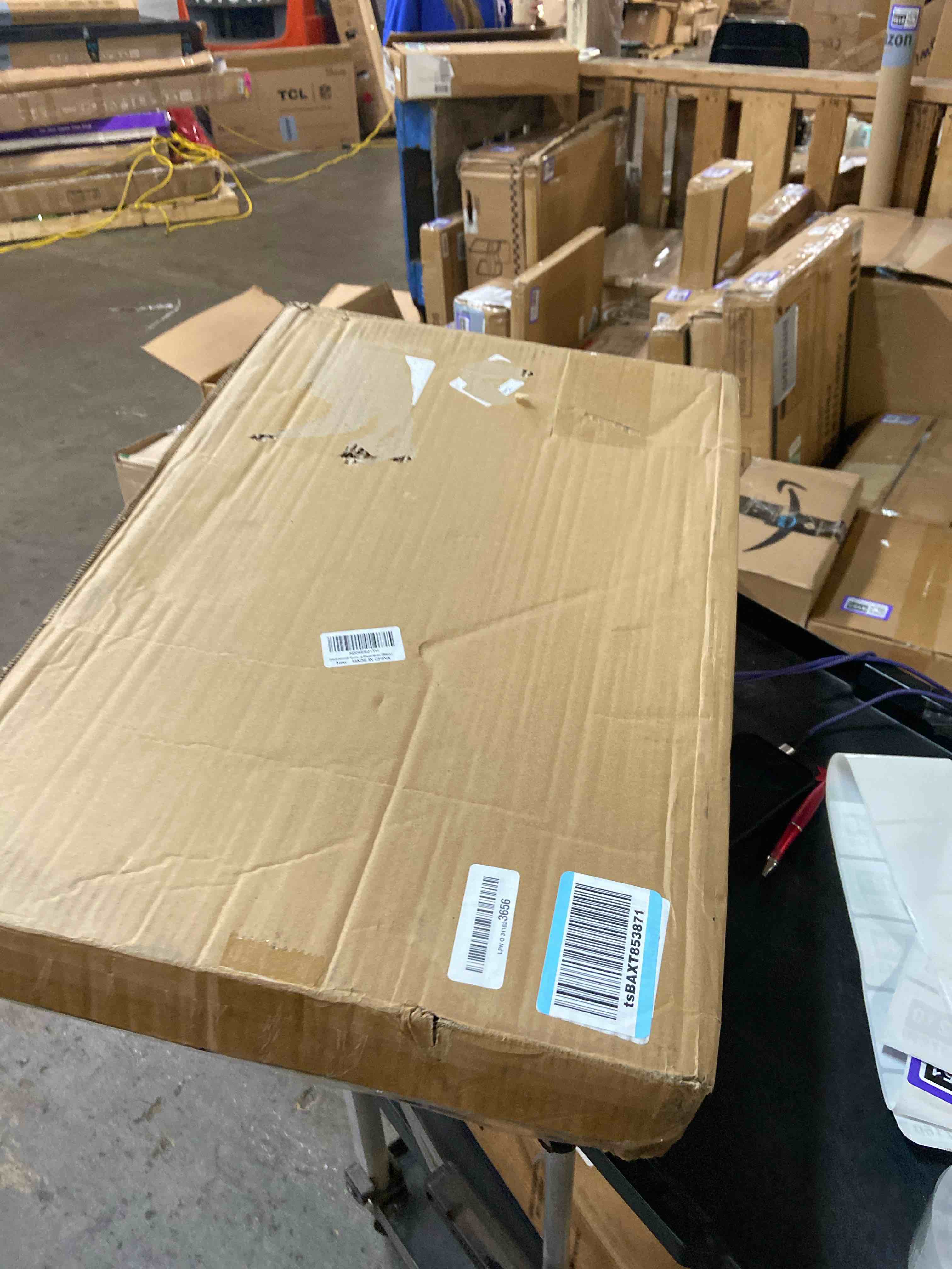 https://s3.amazonaws.com/lotting-images-prod/phillipi/PPE3509201_1758637487085.jpeg