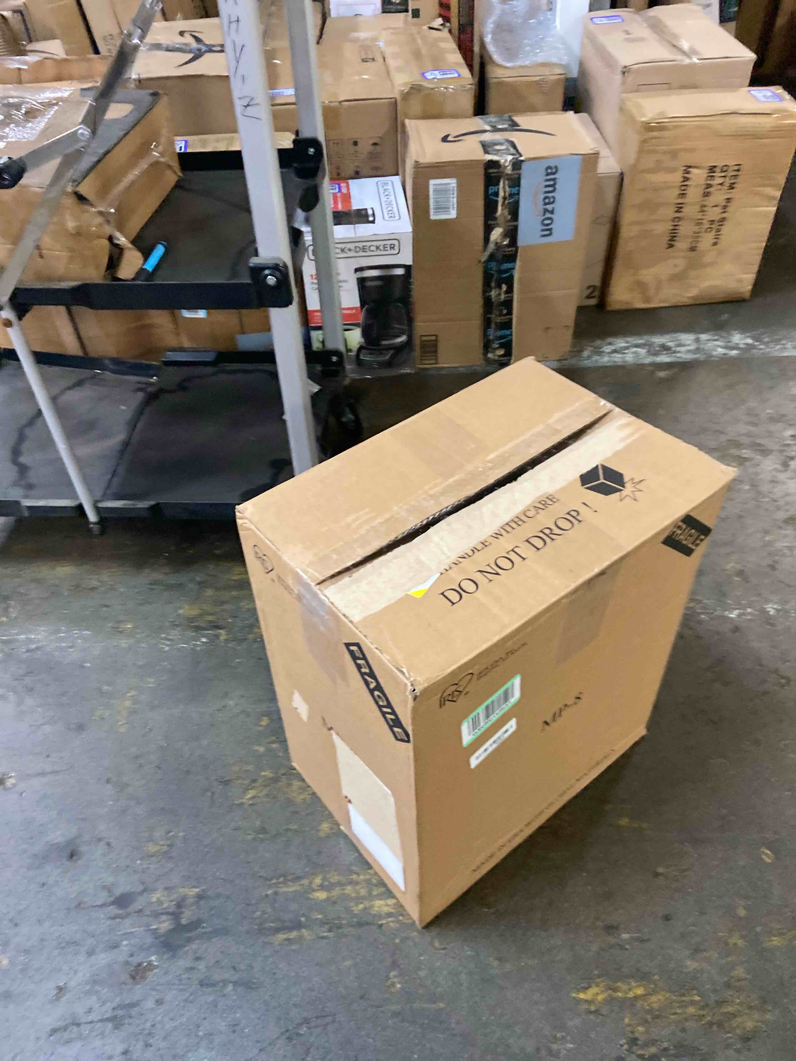 https://s3.amazonaws.com/lotting-images-prod/phillipi/PPE3509207_1758638219383.jpeg