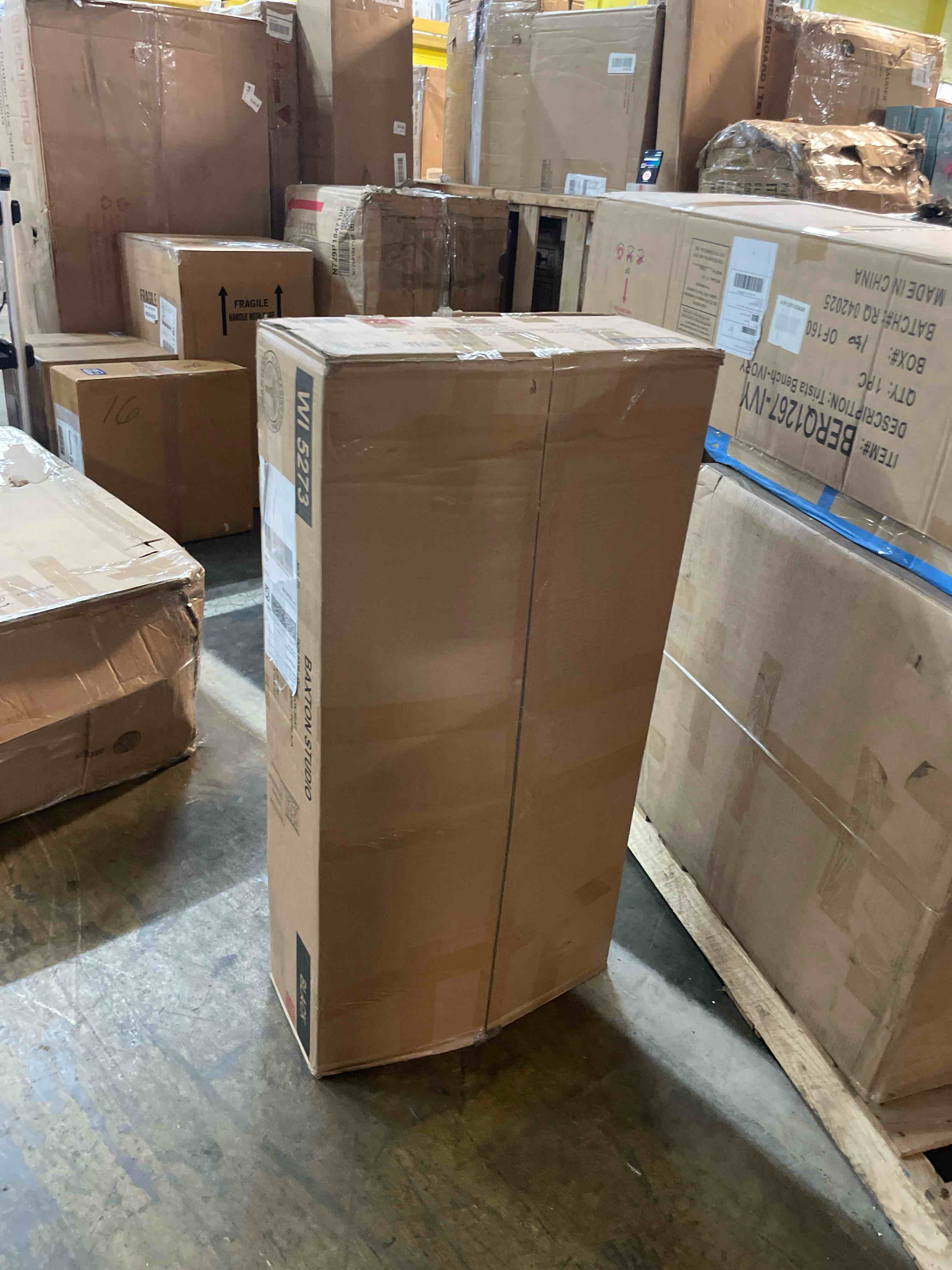 https://s3.amazonaws.com/lotting-images-prod/phillipi/PPE3509325_1758718018241.jpeg