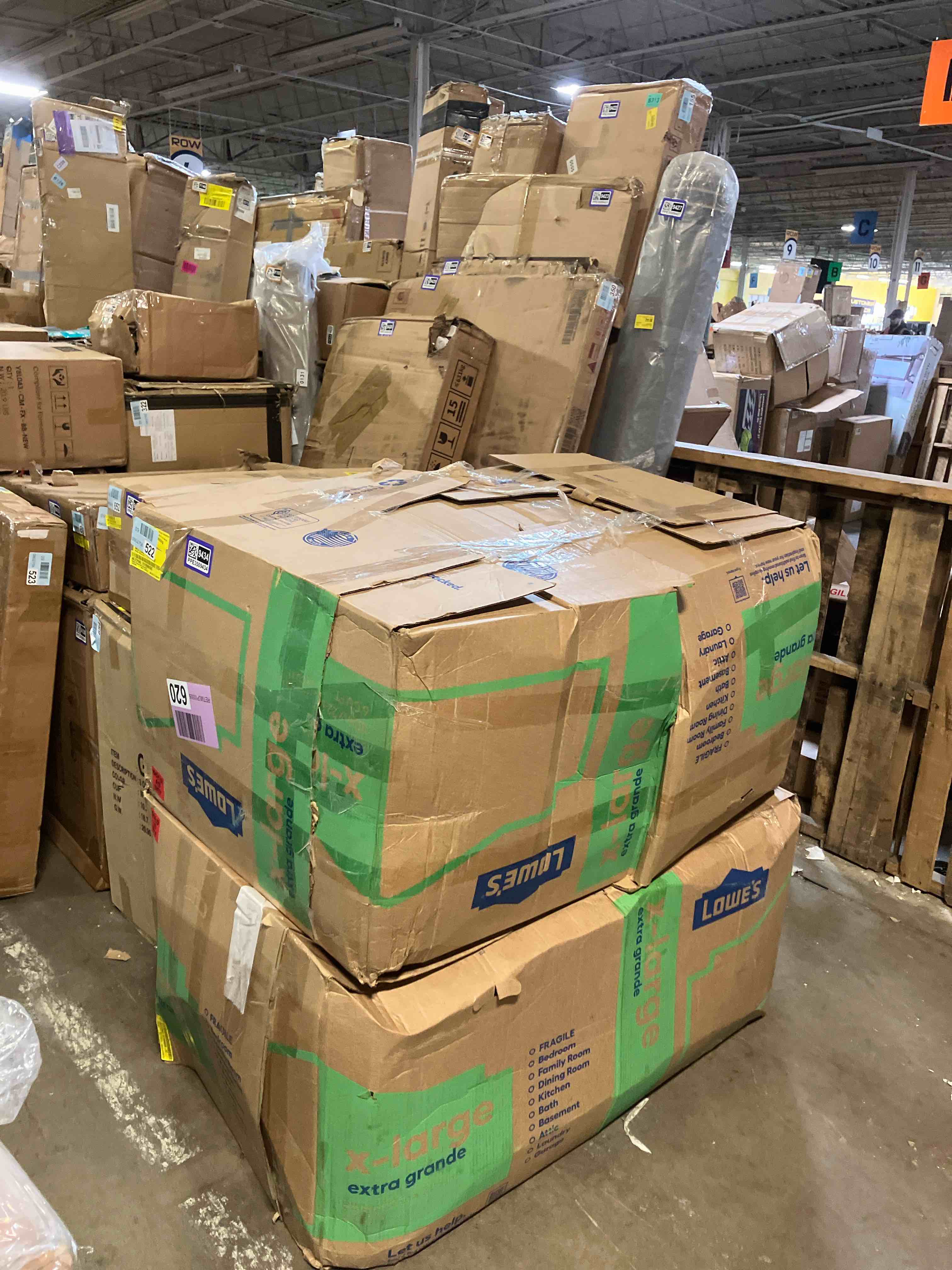 https://s3.amazonaws.com/lotting-images-prod/phillipi/PPE3509434_1760039650942.jpeg
