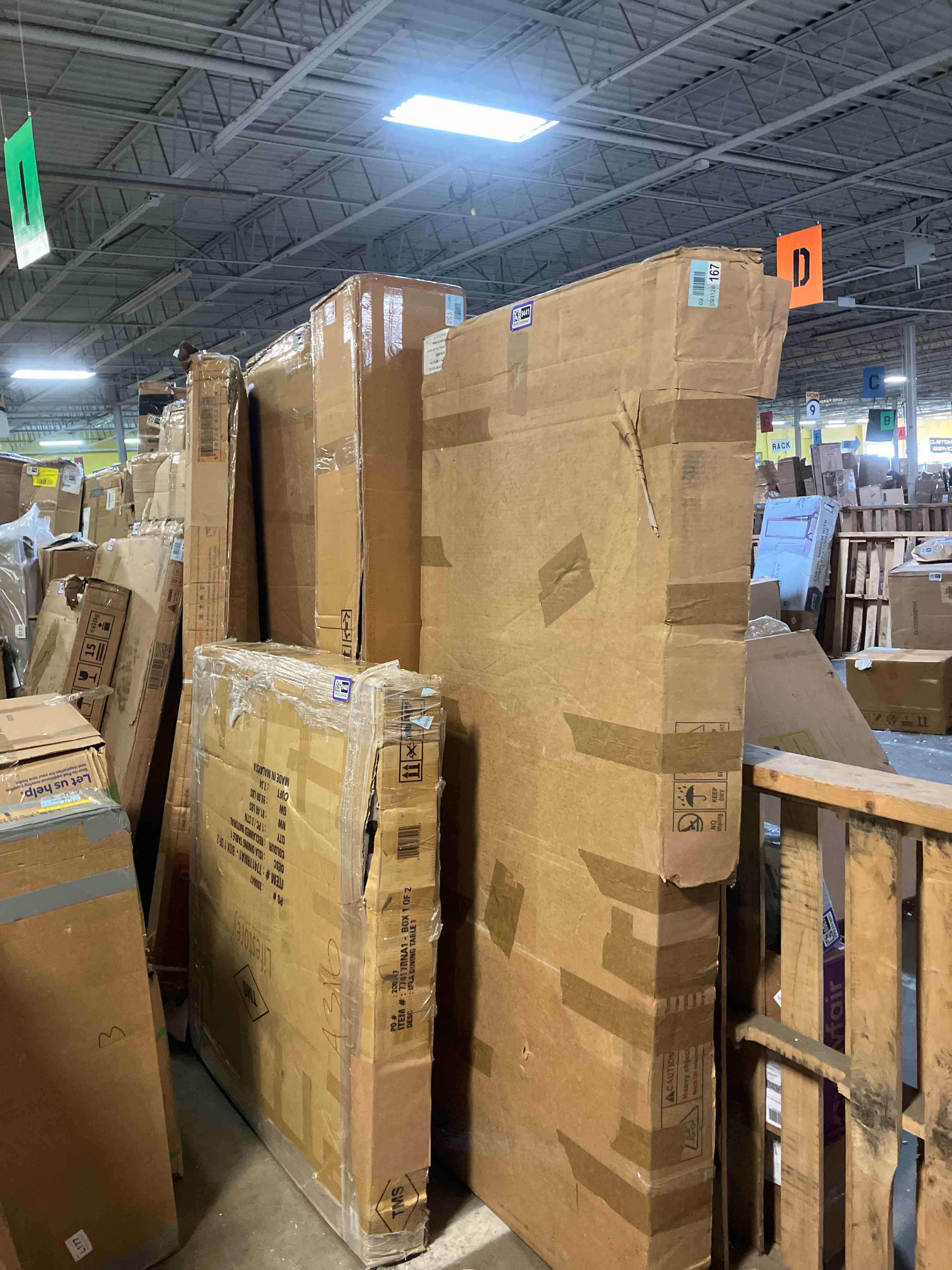 https://s3.amazonaws.com/lotting-images-prod/phillipi/PPE3509441_1760042098422.jpeg