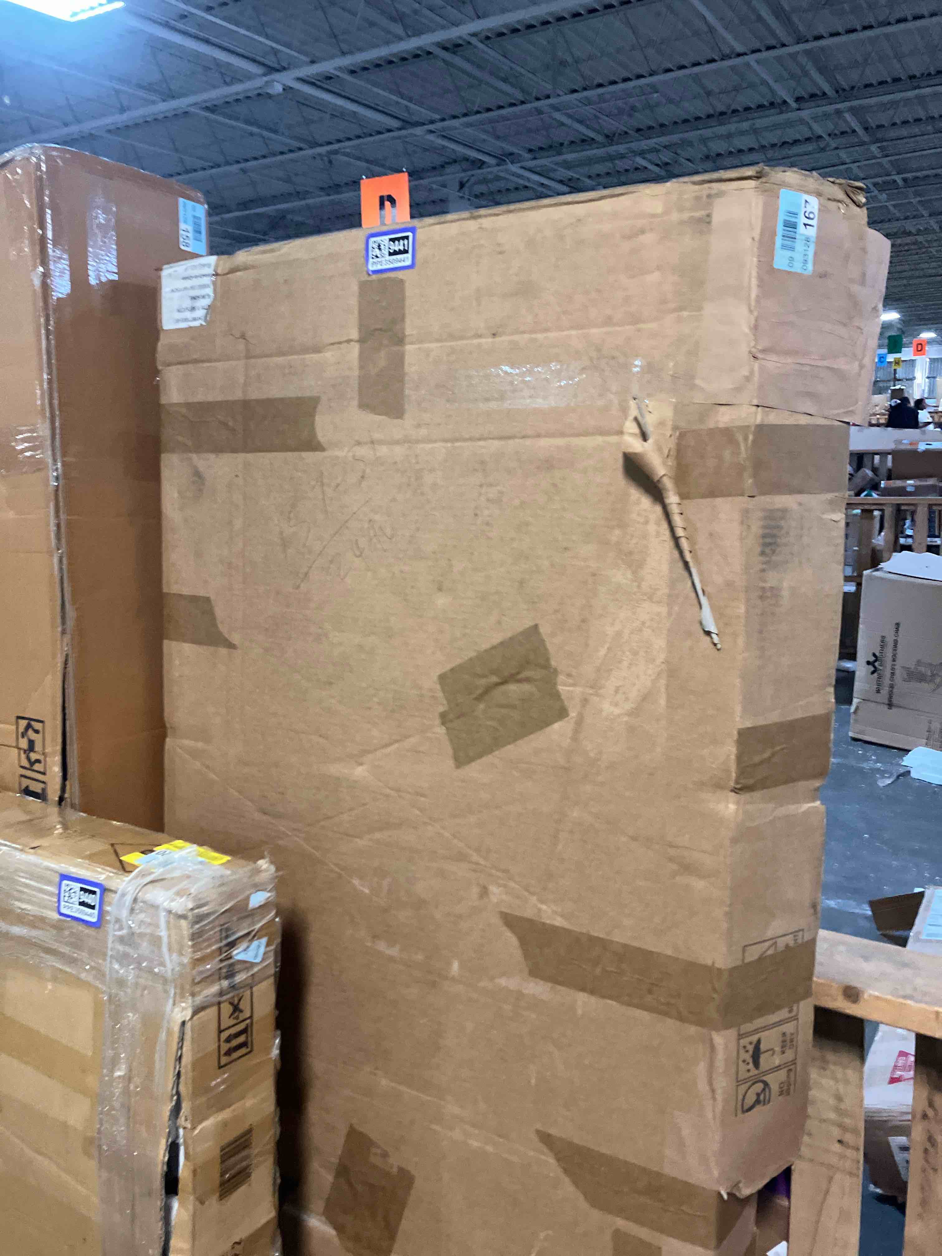 https://s3.amazonaws.com/lotting-images-prod/phillipi/PPE3509441_1760042107428.jpeg