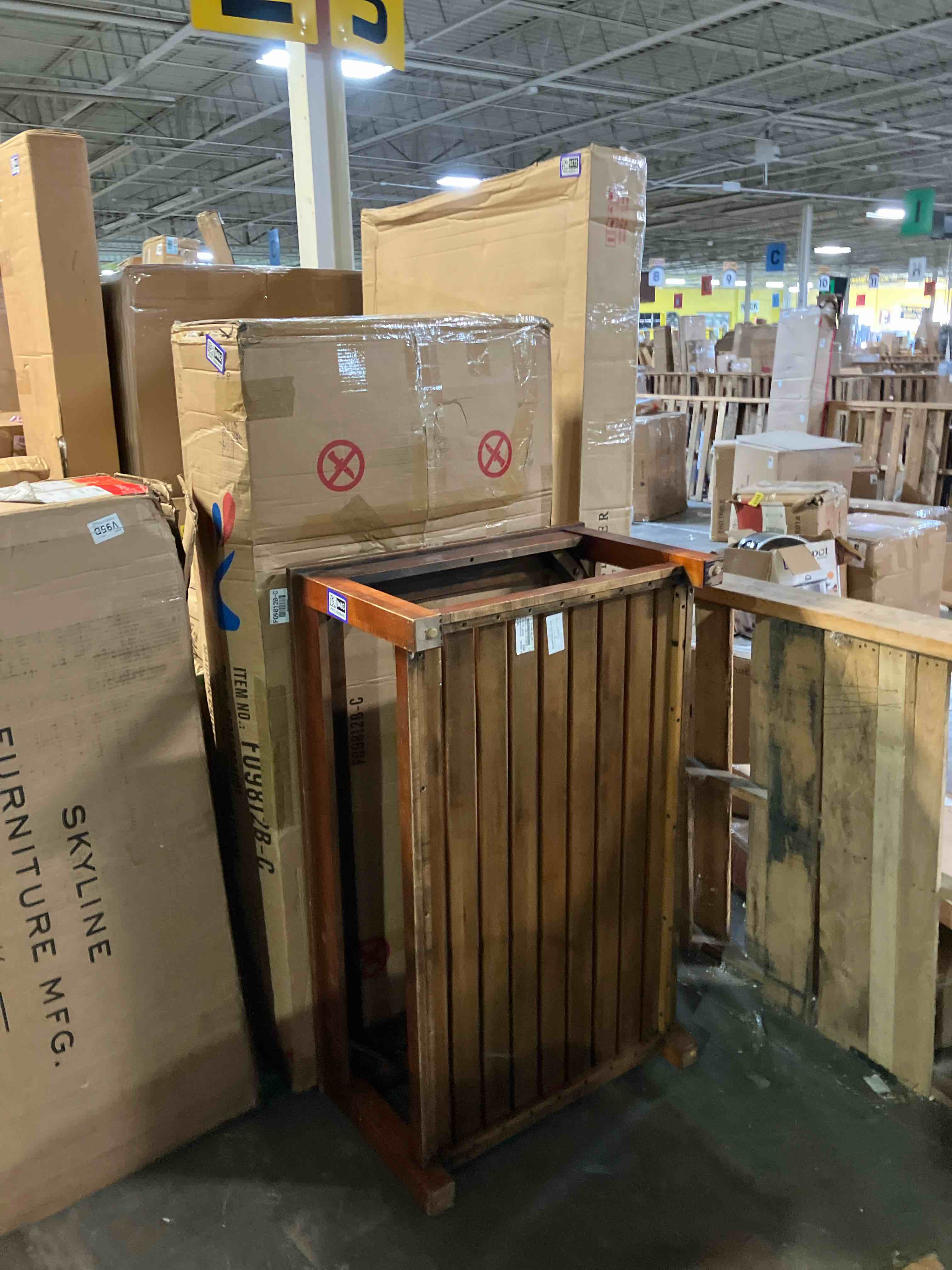 https://s3.amazonaws.com/lotting-images-prod/phillipi/PPE3509483_1760114717336.jpeg