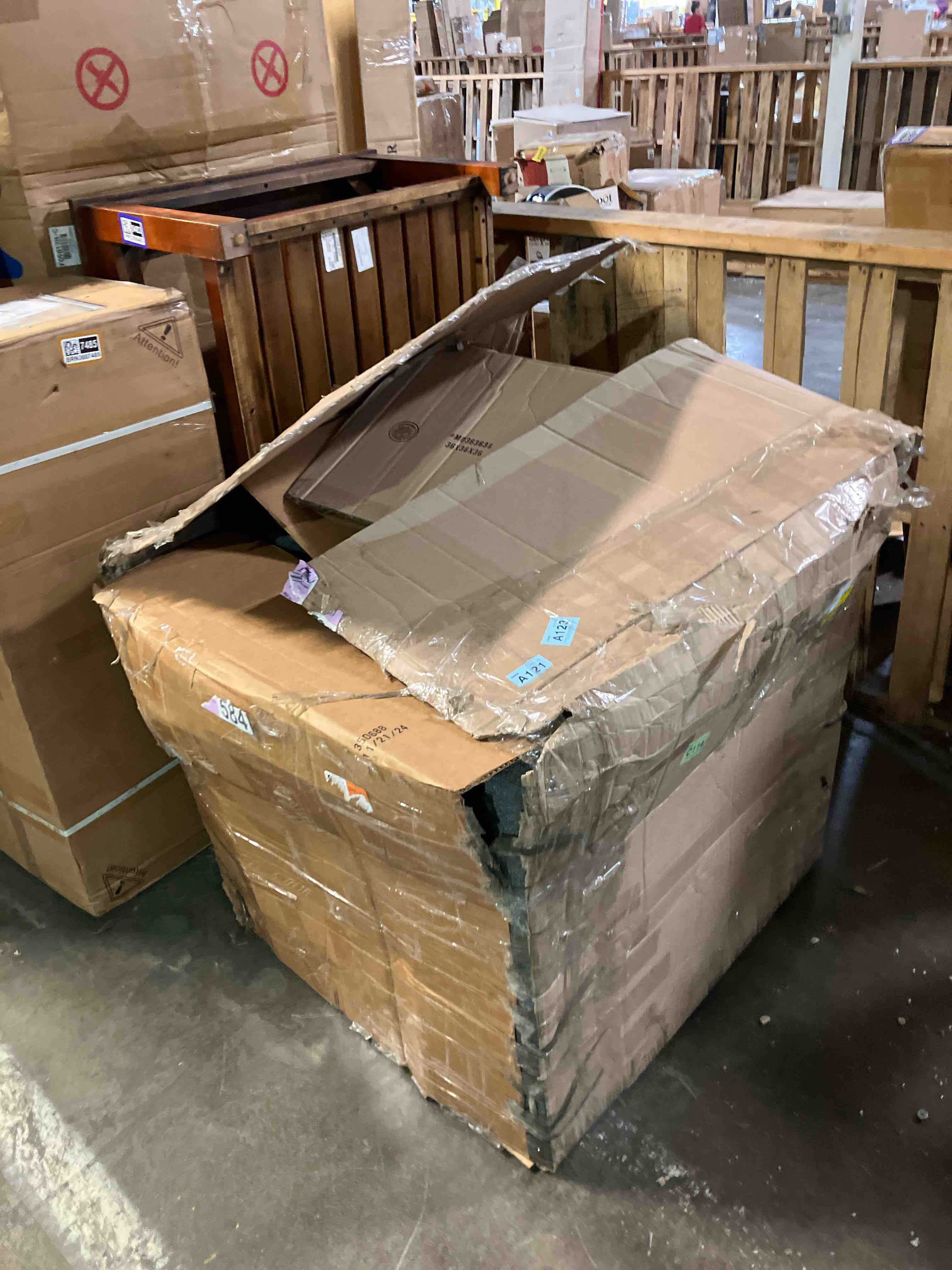 https://s3.amazonaws.com/lotting-images-prod/phillipi/PPE3509485_1760115065130.jpeg