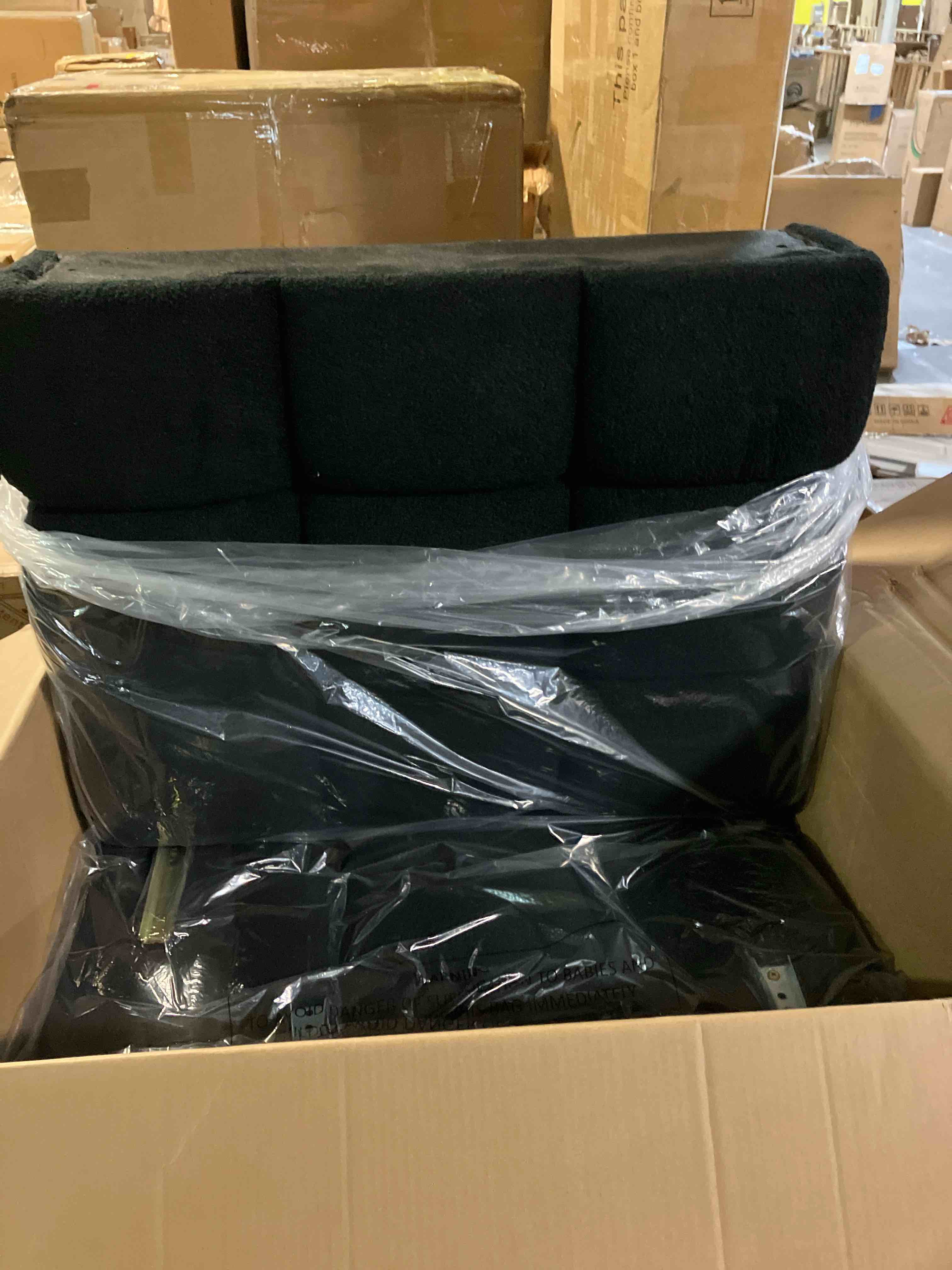 https://s3.amazonaws.com/lotting-images-prod/phillipi/PPE3509487_1760116120725.jpeg