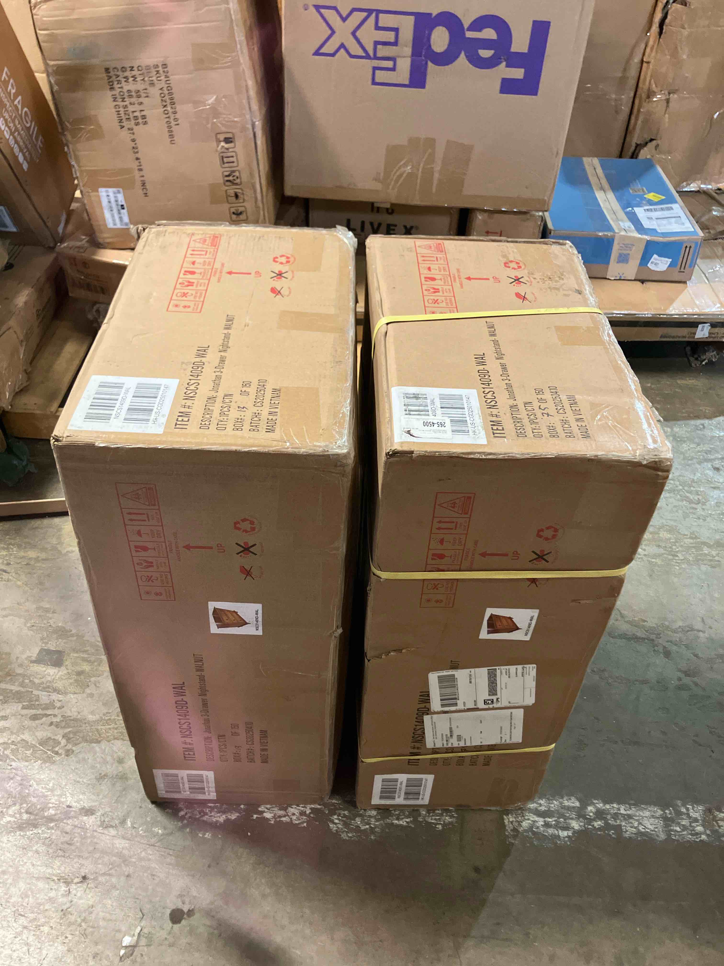 https://s3.amazonaws.com/lotting-images-prod/phillipi/PPE3509632_1758893378336.jpeg