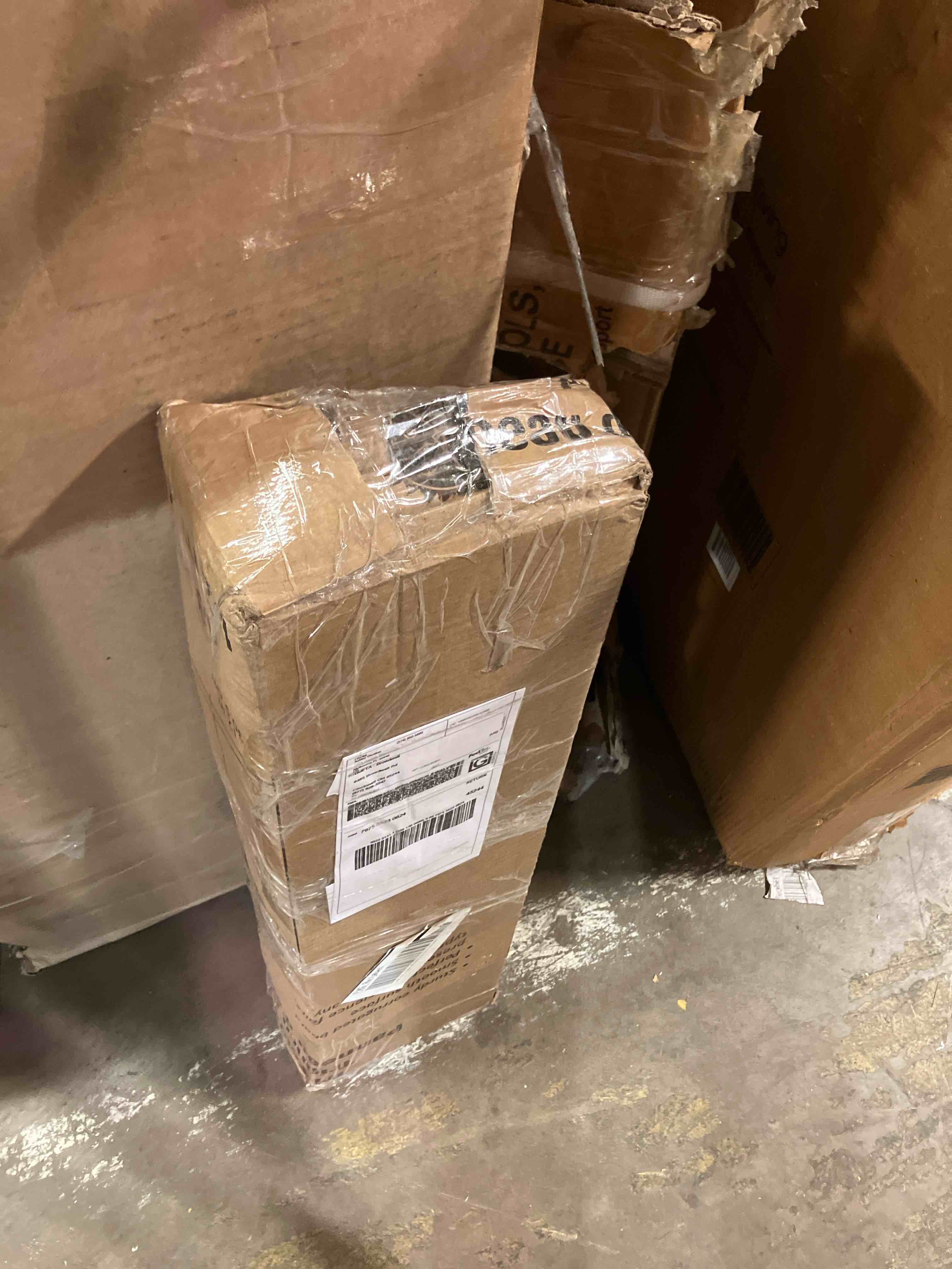 https://s3.amazonaws.com/lotting-images-prod/phillipi/PPE3509635_1758899822207.jpeg