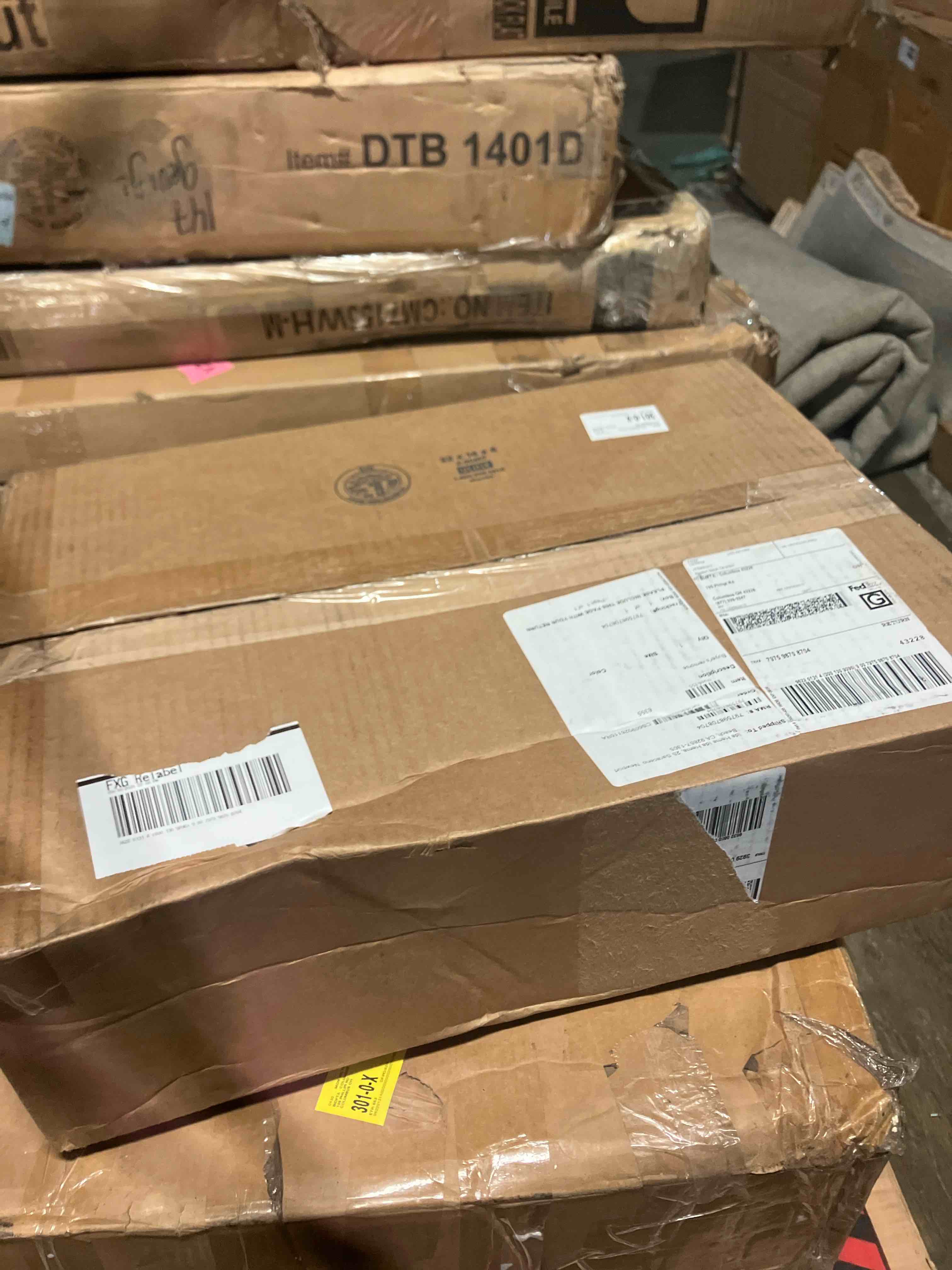 https://s3.amazonaws.com/lotting-images-prod/phillipi/PPE3509672_1758919961616.jpeg
