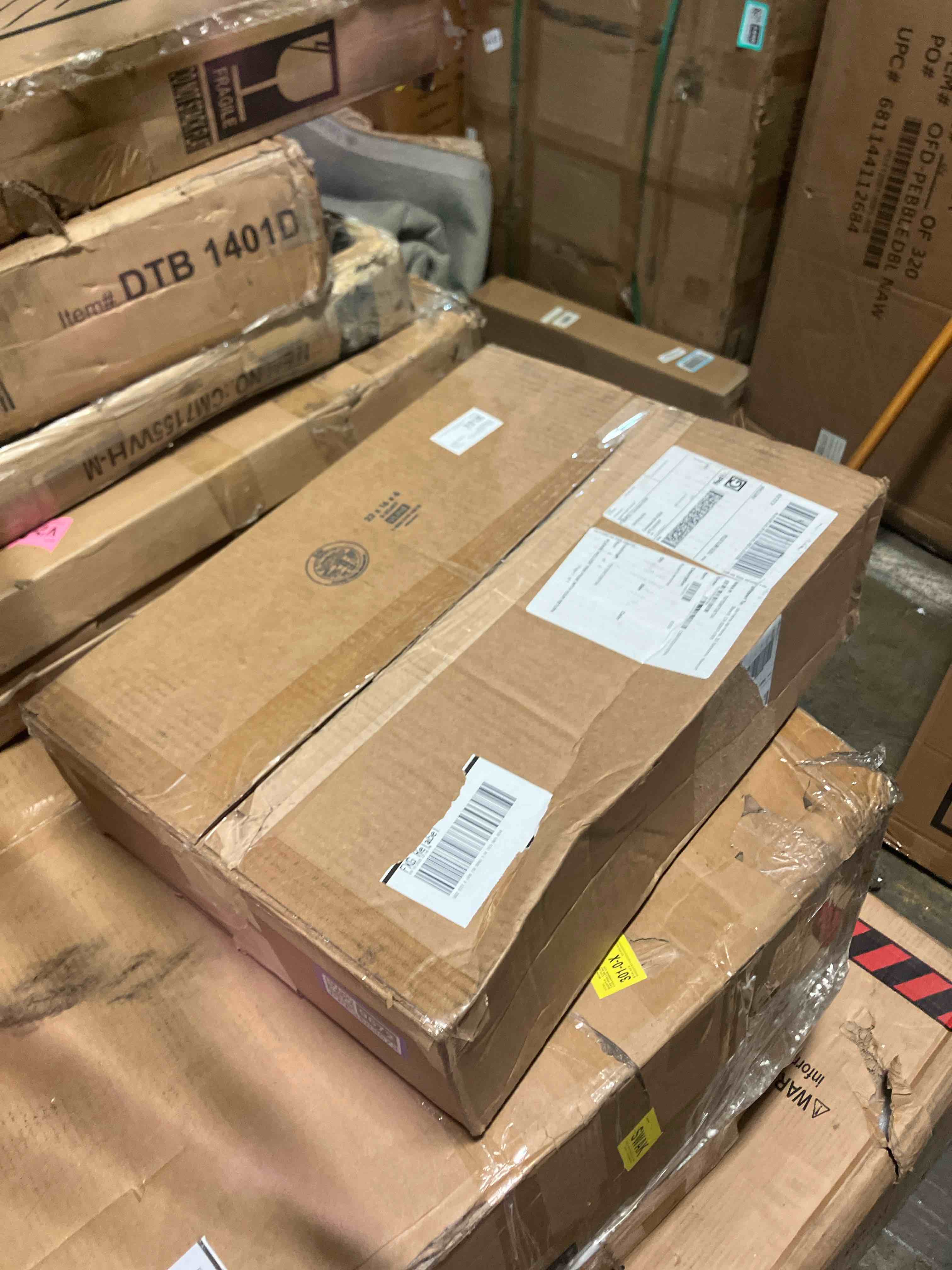 https://s3.amazonaws.com/lotting-images-prod/phillipi/PPE3509672_1758919963472.jpeg
