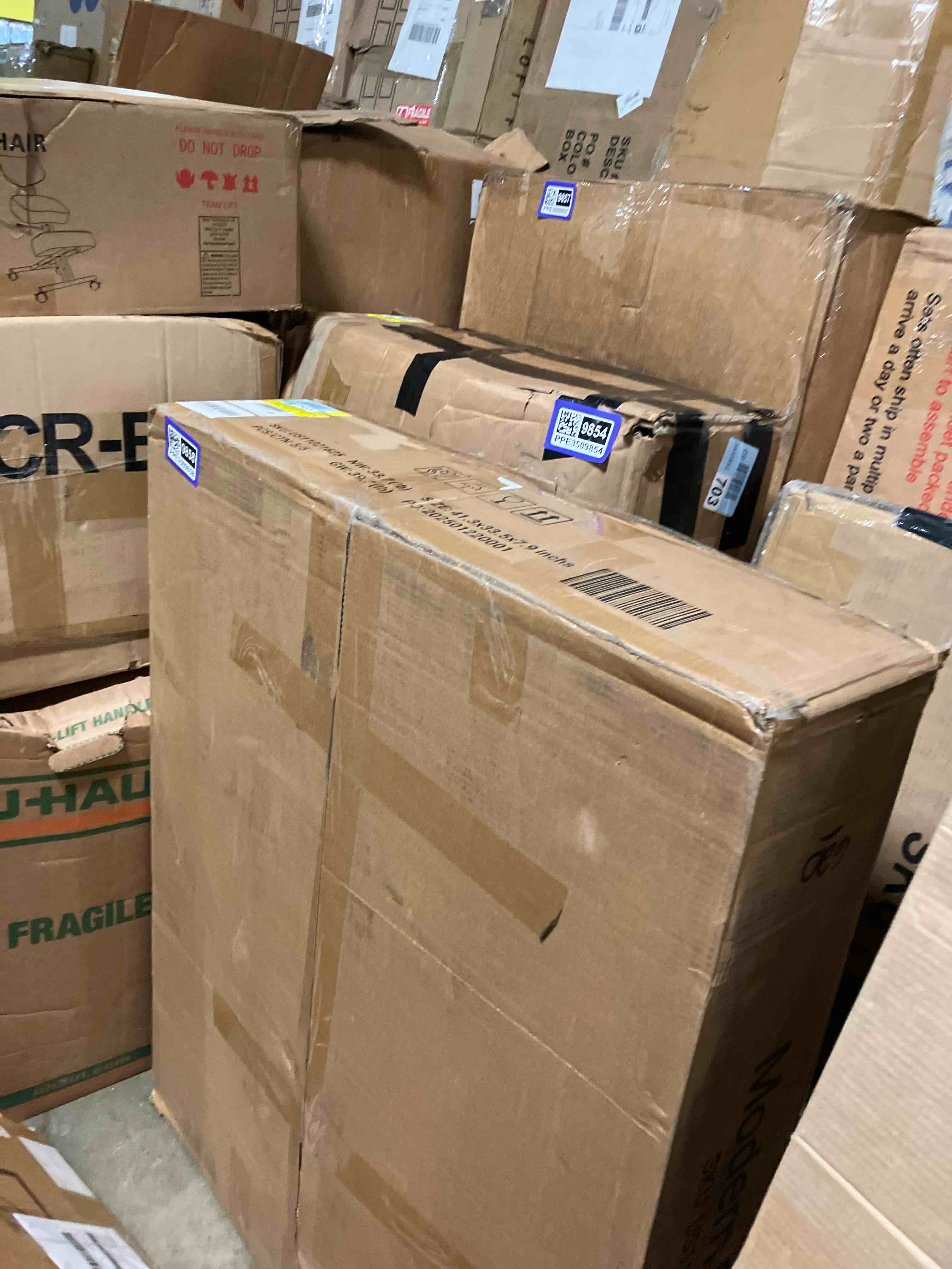 https://s3.amazonaws.com/lotting-images-prod/phillipi/PPE3509858_1759254896811.jpeg