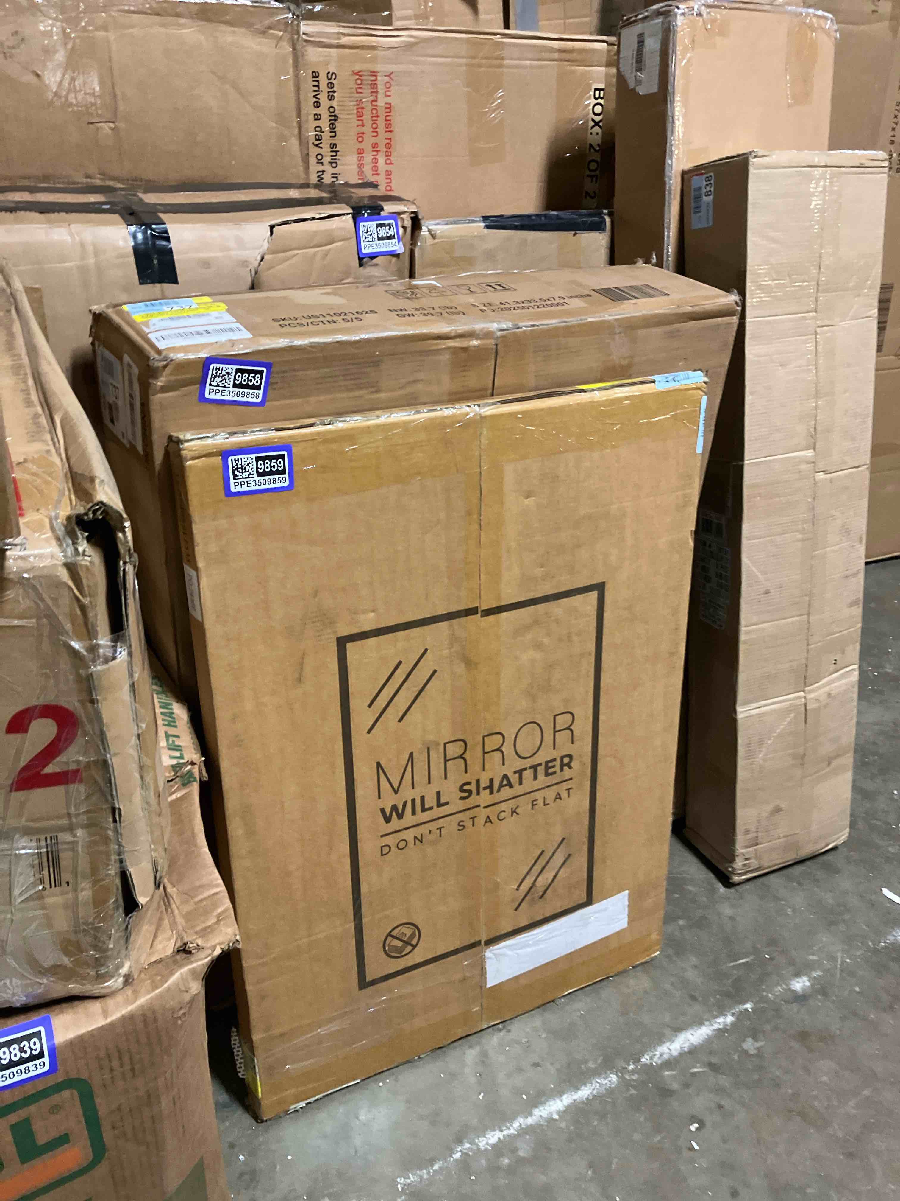 https://s3.amazonaws.com/lotting-images-prod/phillipi/PPE3509859_1759255004890.jpeg