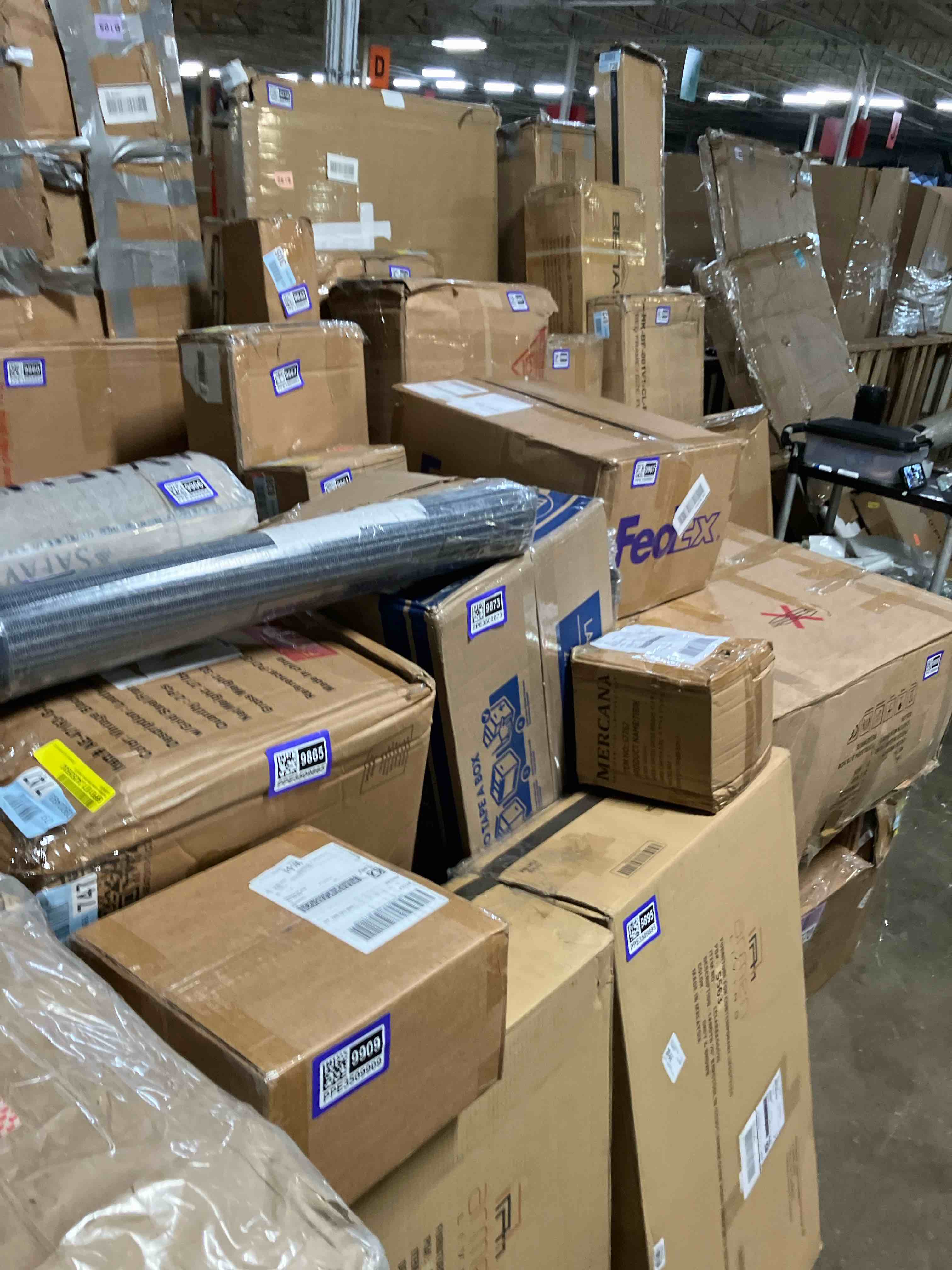 https://s3.amazonaws.com/lotting-images-prod/phillipi/PPE3509909_1759326975678.jpeg