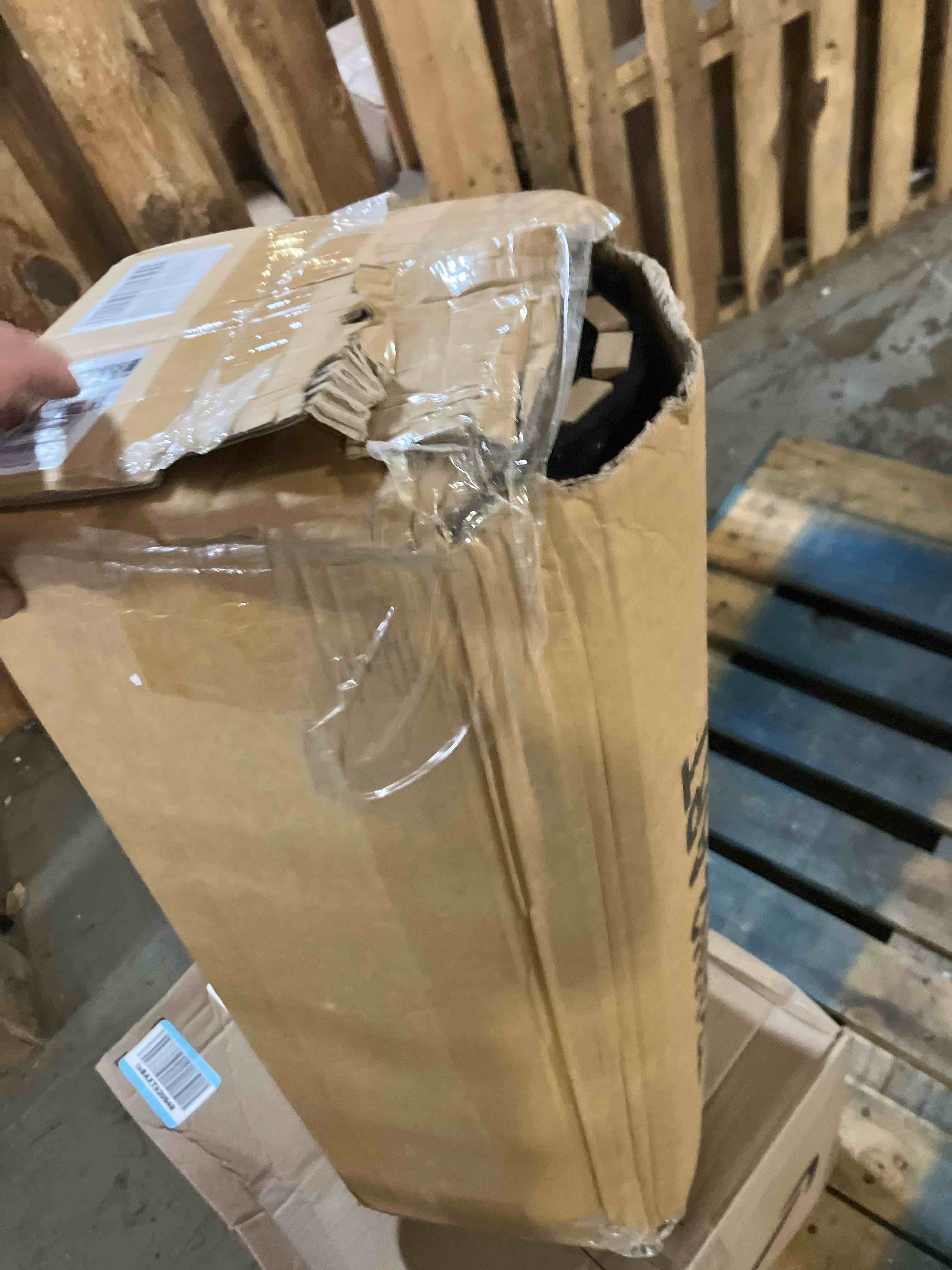 https://s3.amazonaws.com/lotting-images-prod/phillipi/PPE3510255_1759350761667.jpeg