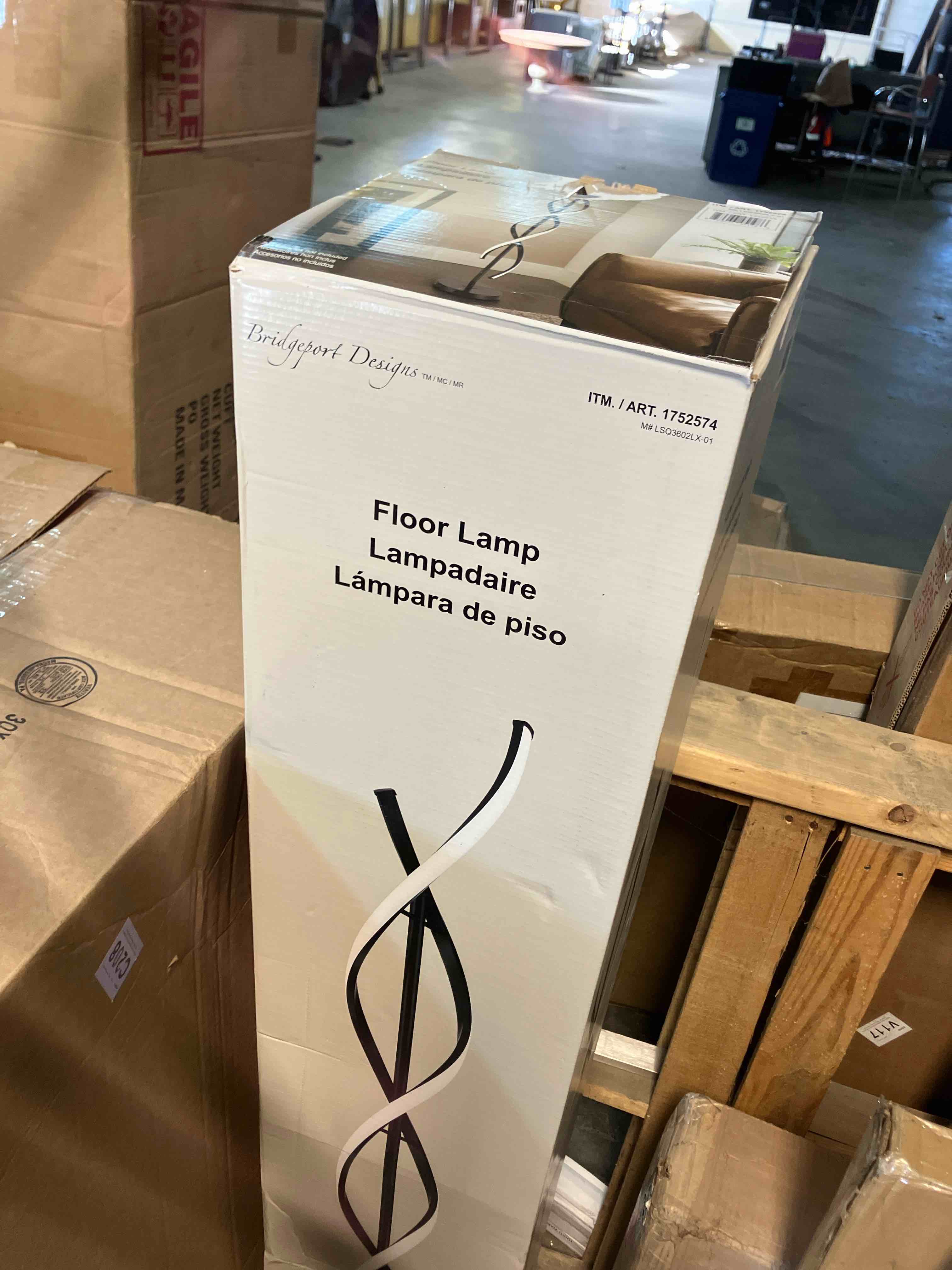 https://s3.amazonaws.com/lotting-images-prod/phillipi/PPE3510451_1760365198837.jpeg