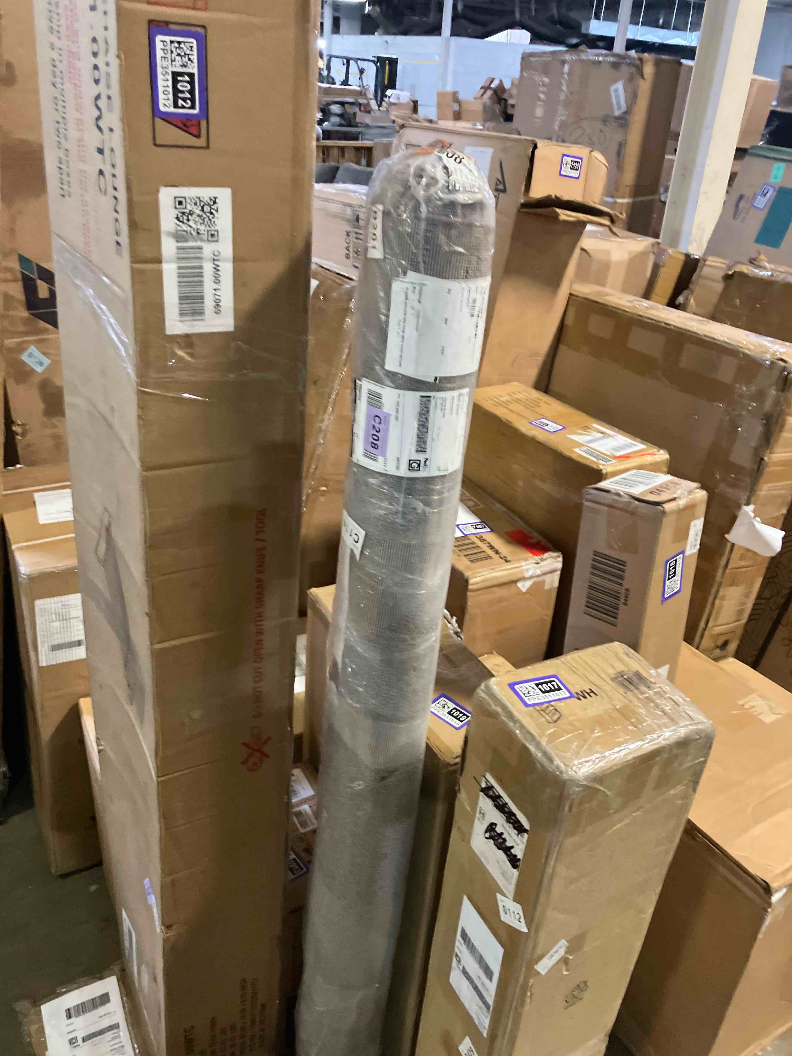 https://s3.amazonaws.com/lotting-images-prod/phillipi/PPE3511009_1757705041645.jpeg