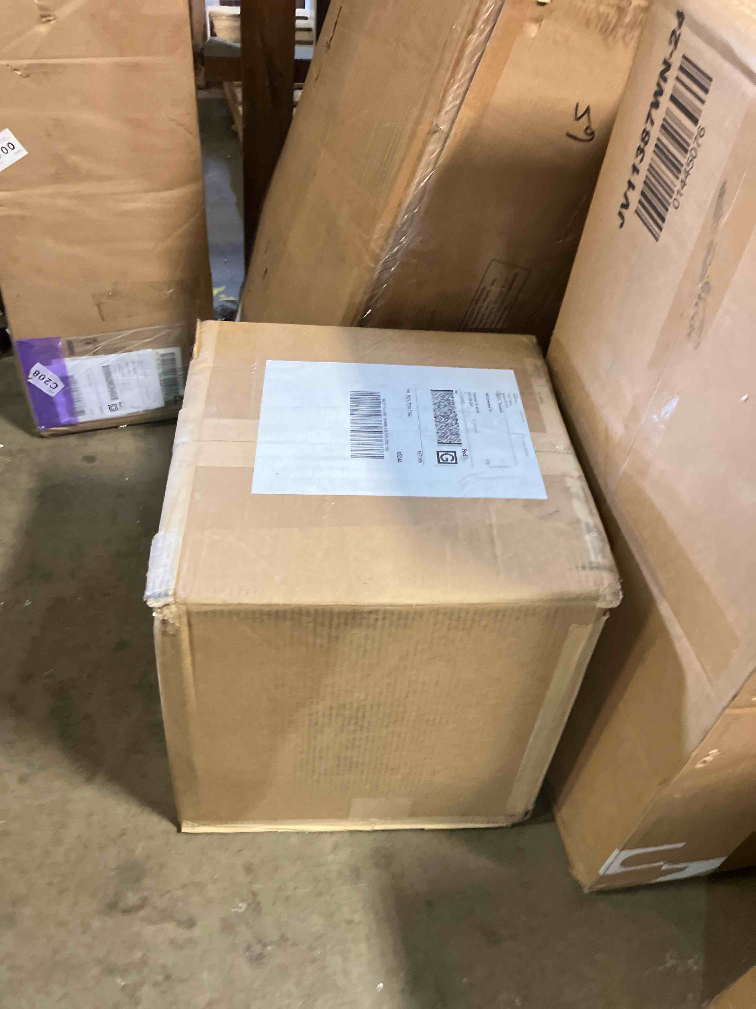 https://s3.amazonaws.com/lotting-images-prod/phillipi/PPE3511022_1757703631078.jpeg