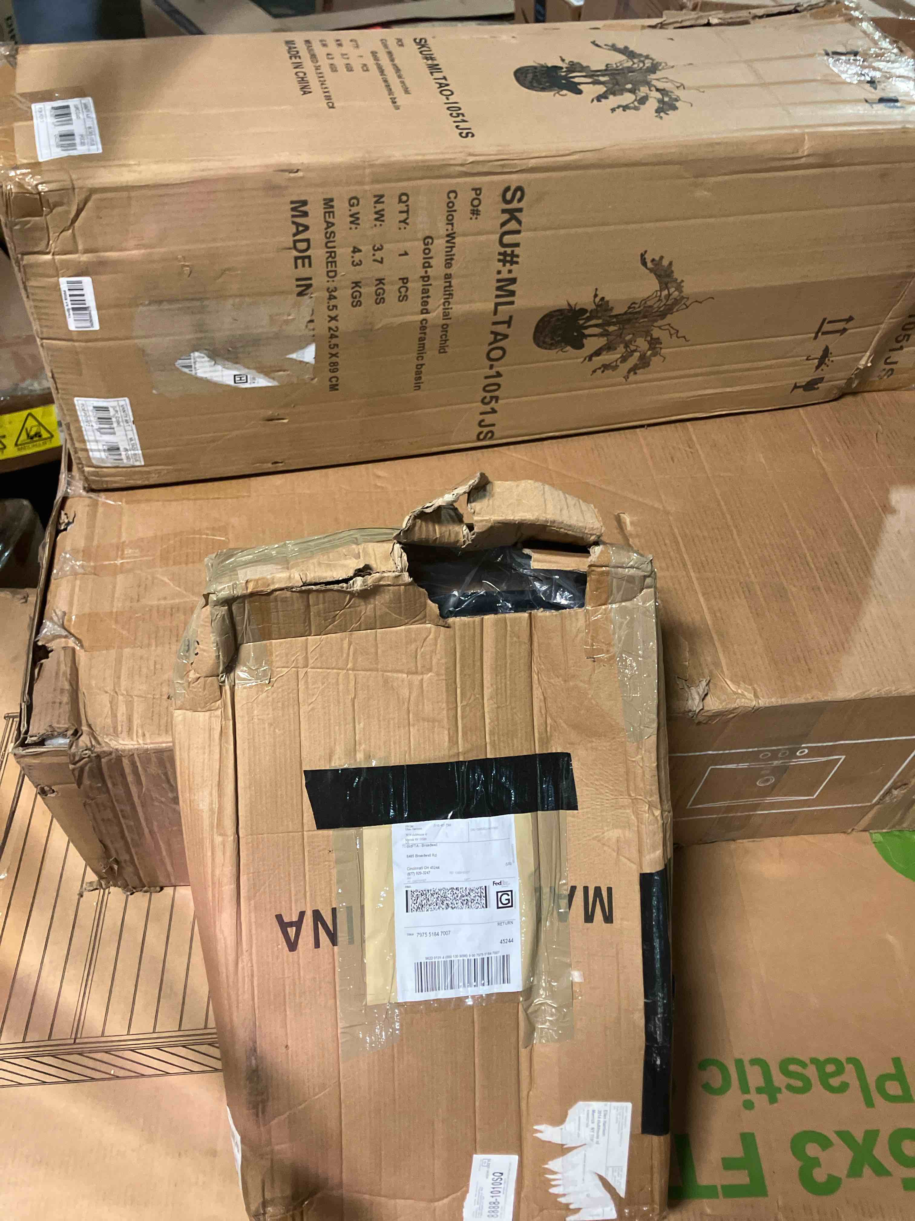 https://s3.amazonaws.com/lotting-images-prod/phillipi/PPE3511155_1757435195464.jpeg