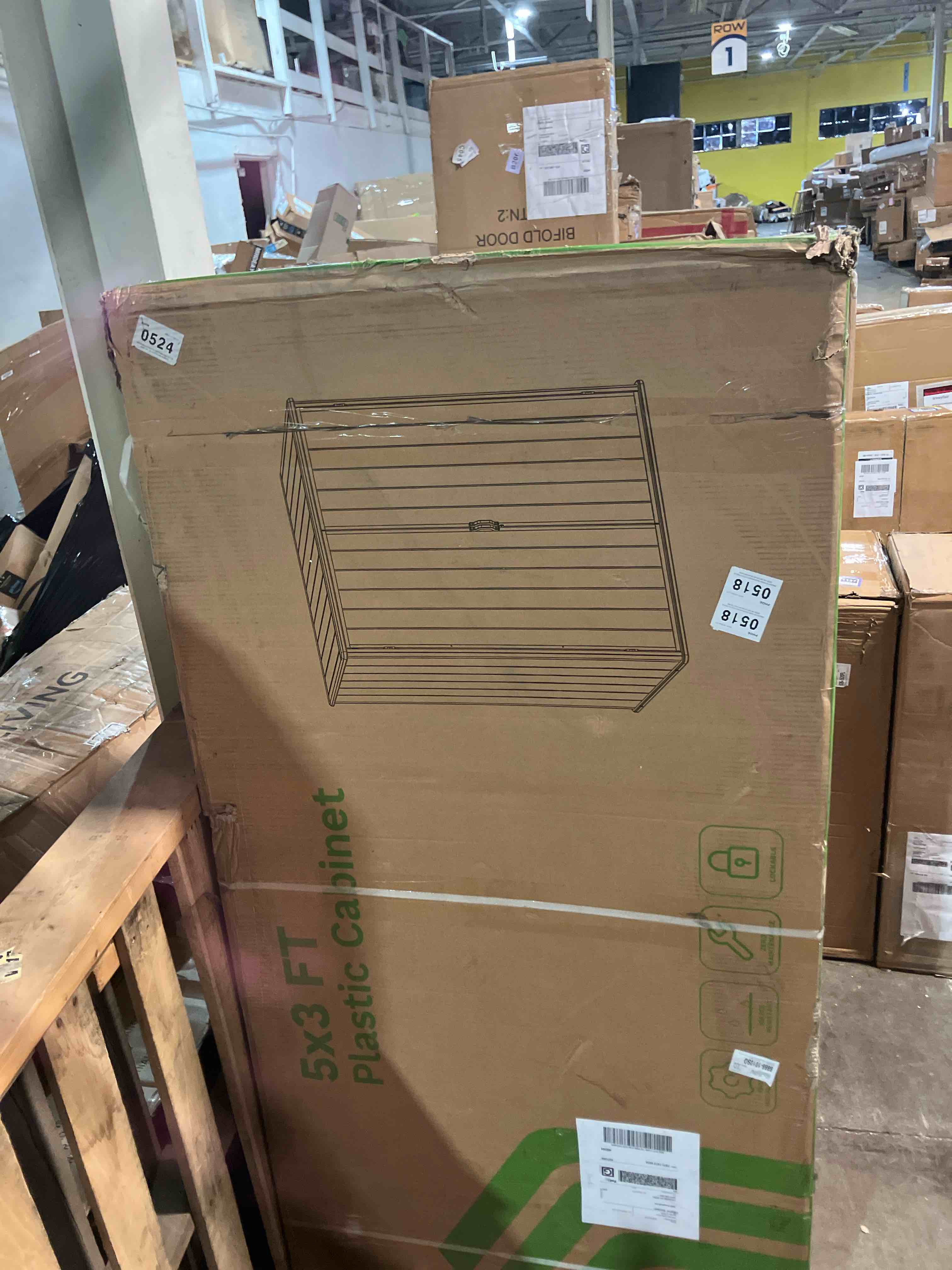 https://s3.amazonaws.com/lotting-images-prod/phillipi/PPE3511158_1757435848030.jpeg