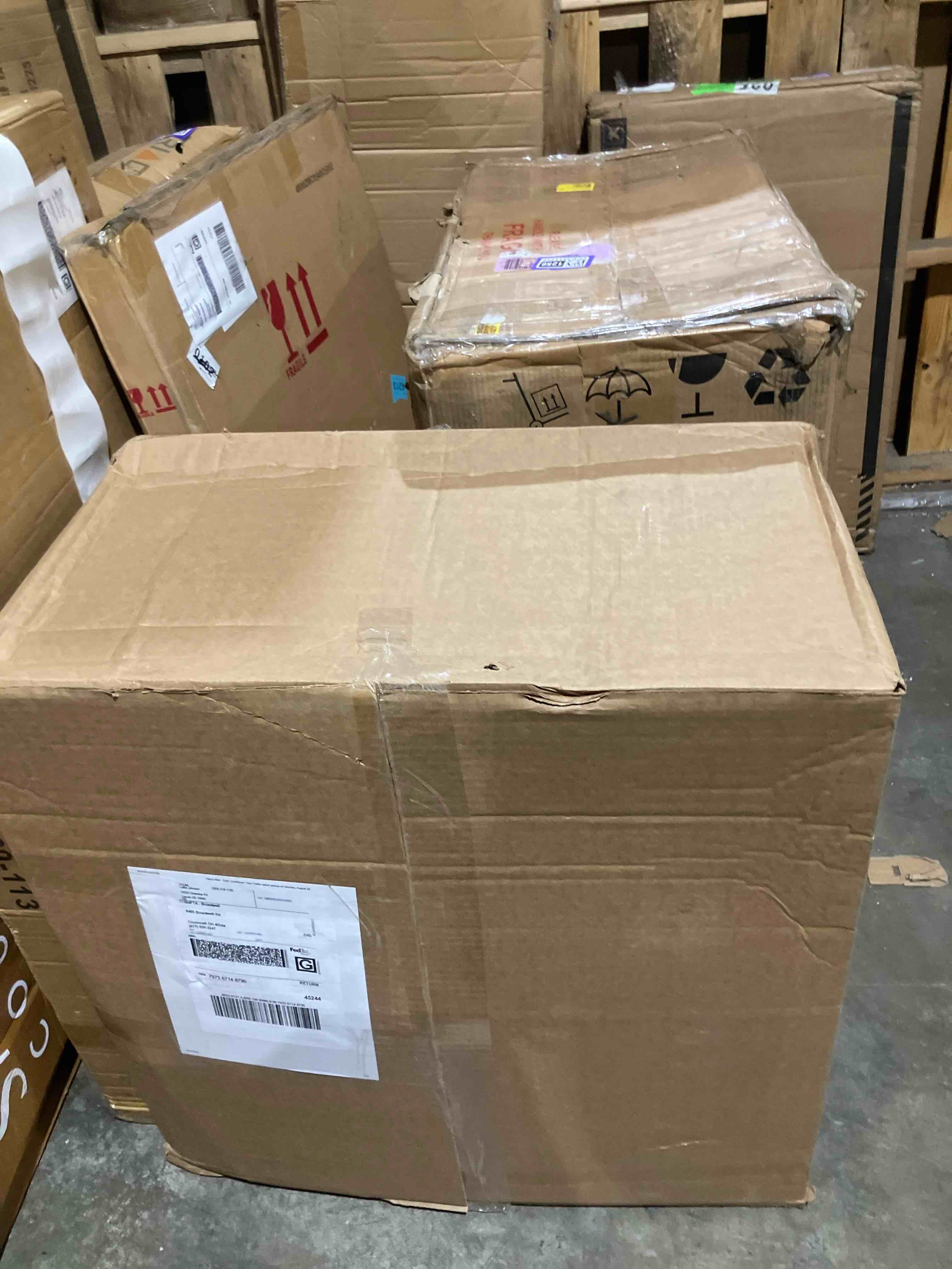 https://s3.amazonaws.com/lotting-images-prod/phillipi/PPE3511258_1757431314432.jpeg