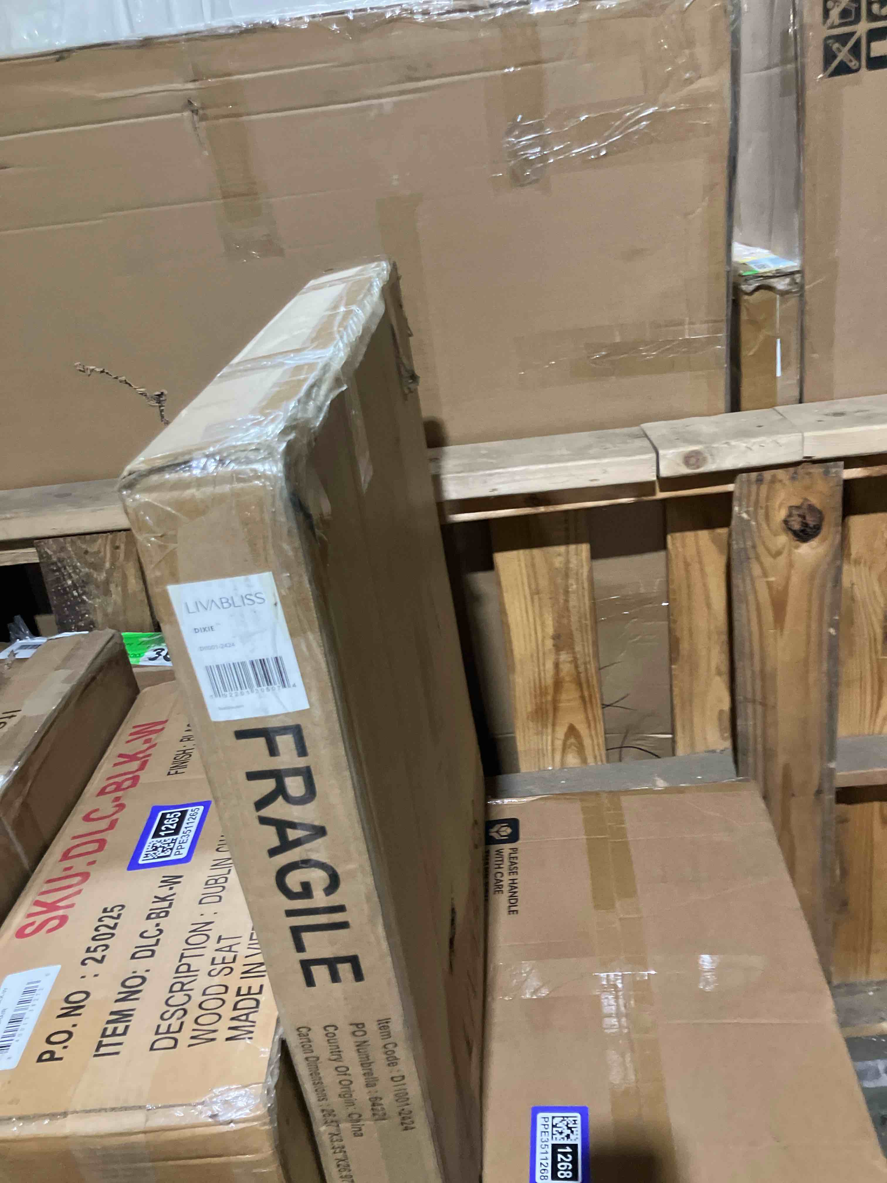 https://s3.amazonaws.com/lotting-images-prod/phillipi/PPE3511269_1757432701910.jpeg