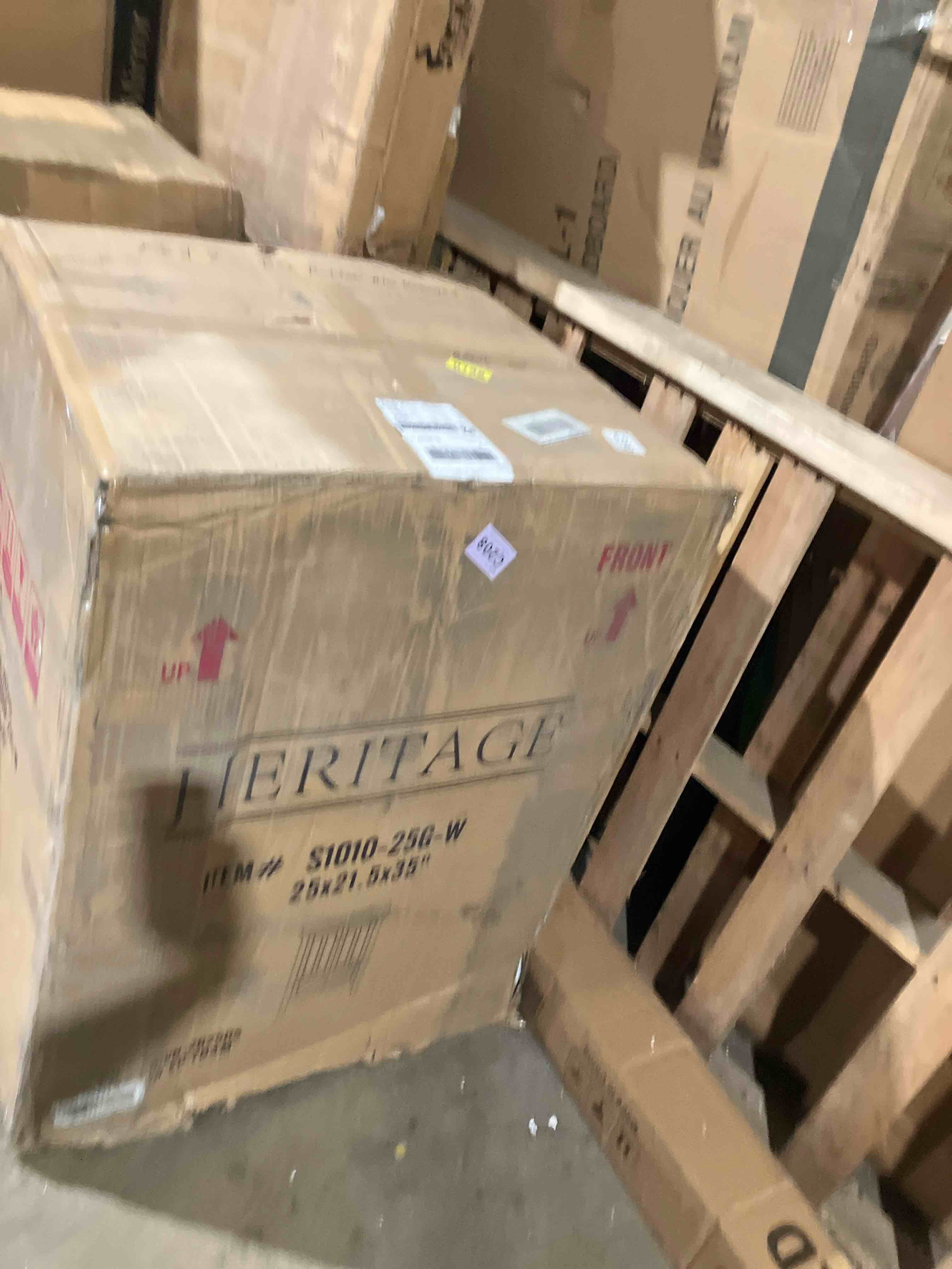 https://s3.amazonaws.com/lotting-images-prod/phillipi/PPE3511315_1757443663778.jpeg