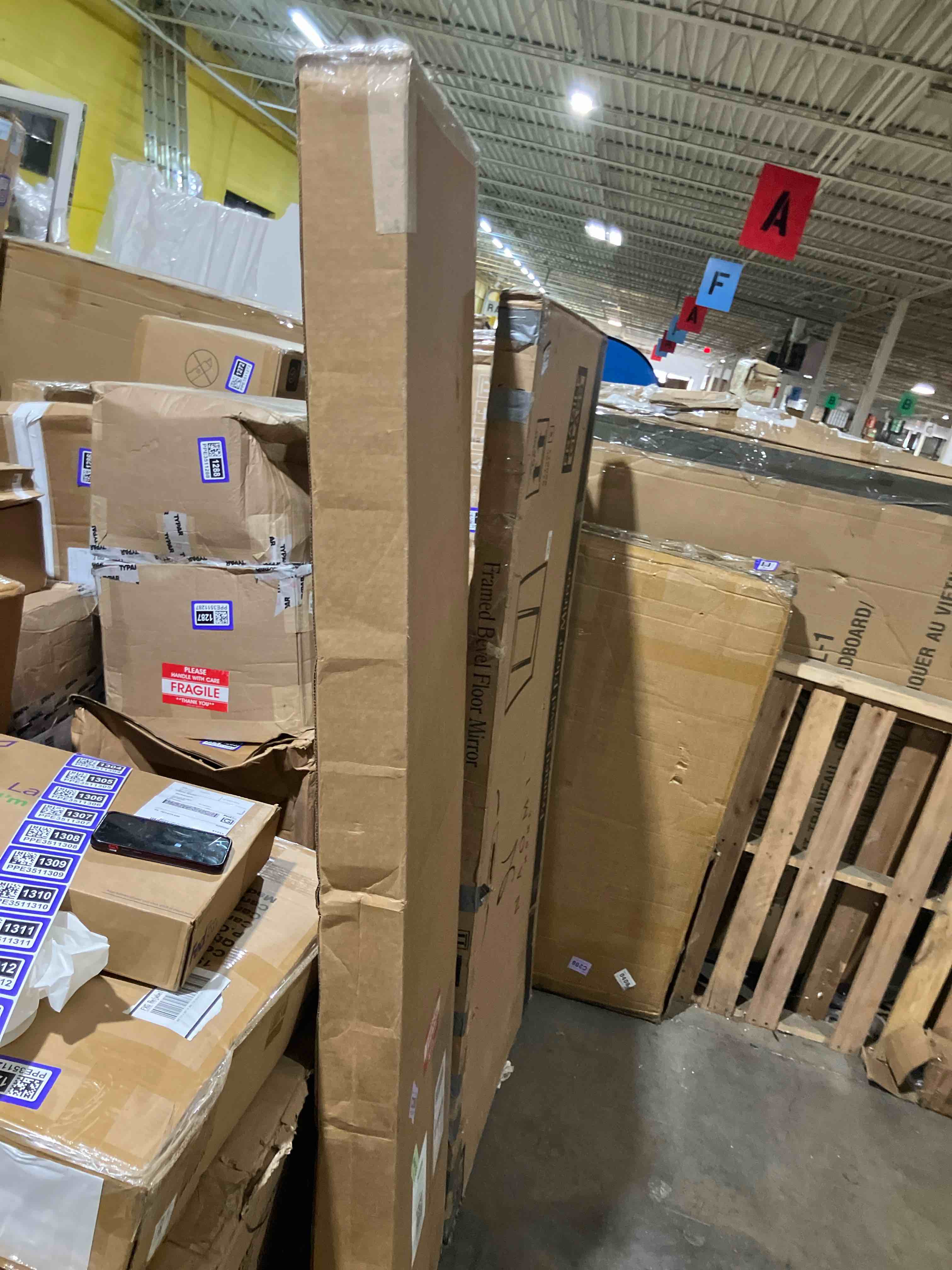 https://s3.amazonaws.com/lotting-images-prod/phillipi/PPE3511321_1757442602767.jpeg