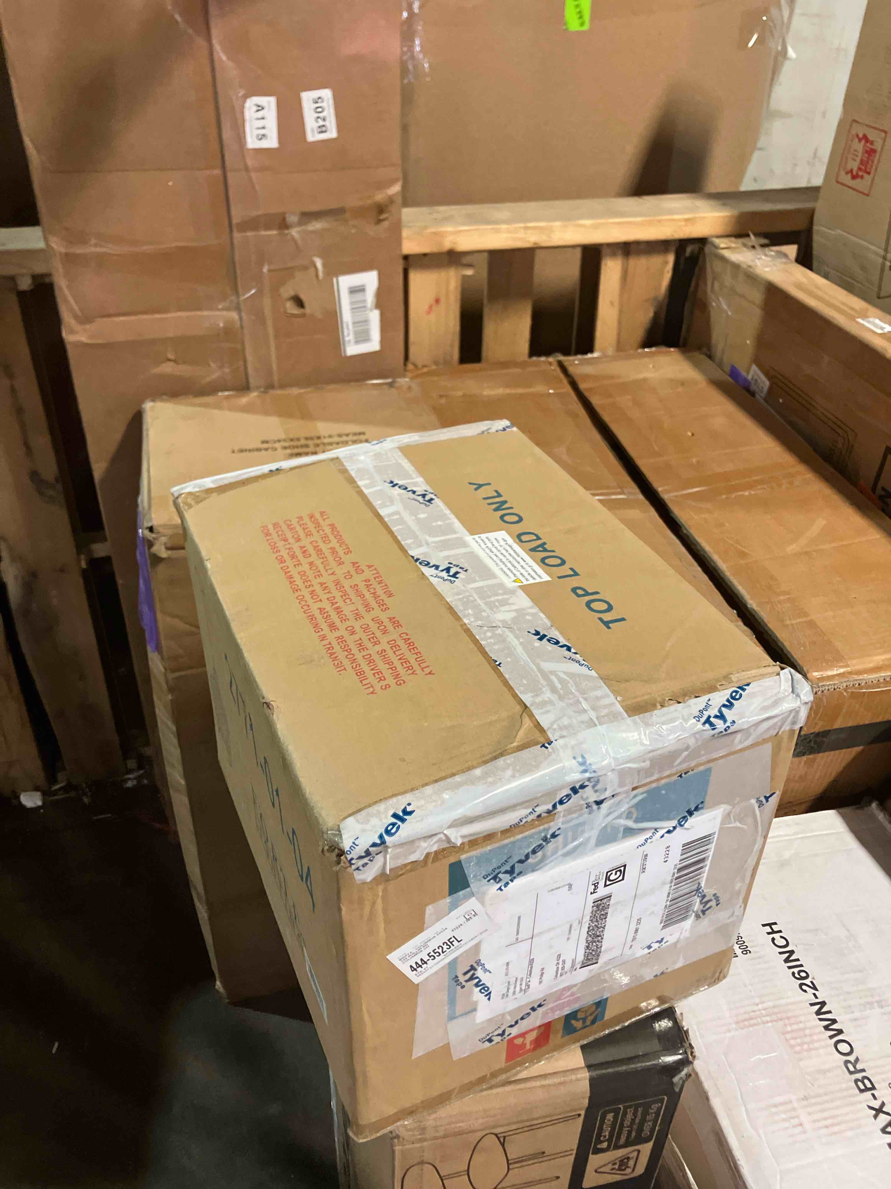 https://s3.amazonaws.com/lotting-images-prod/phillipi/PPE3511337_1757439716956.jpeg