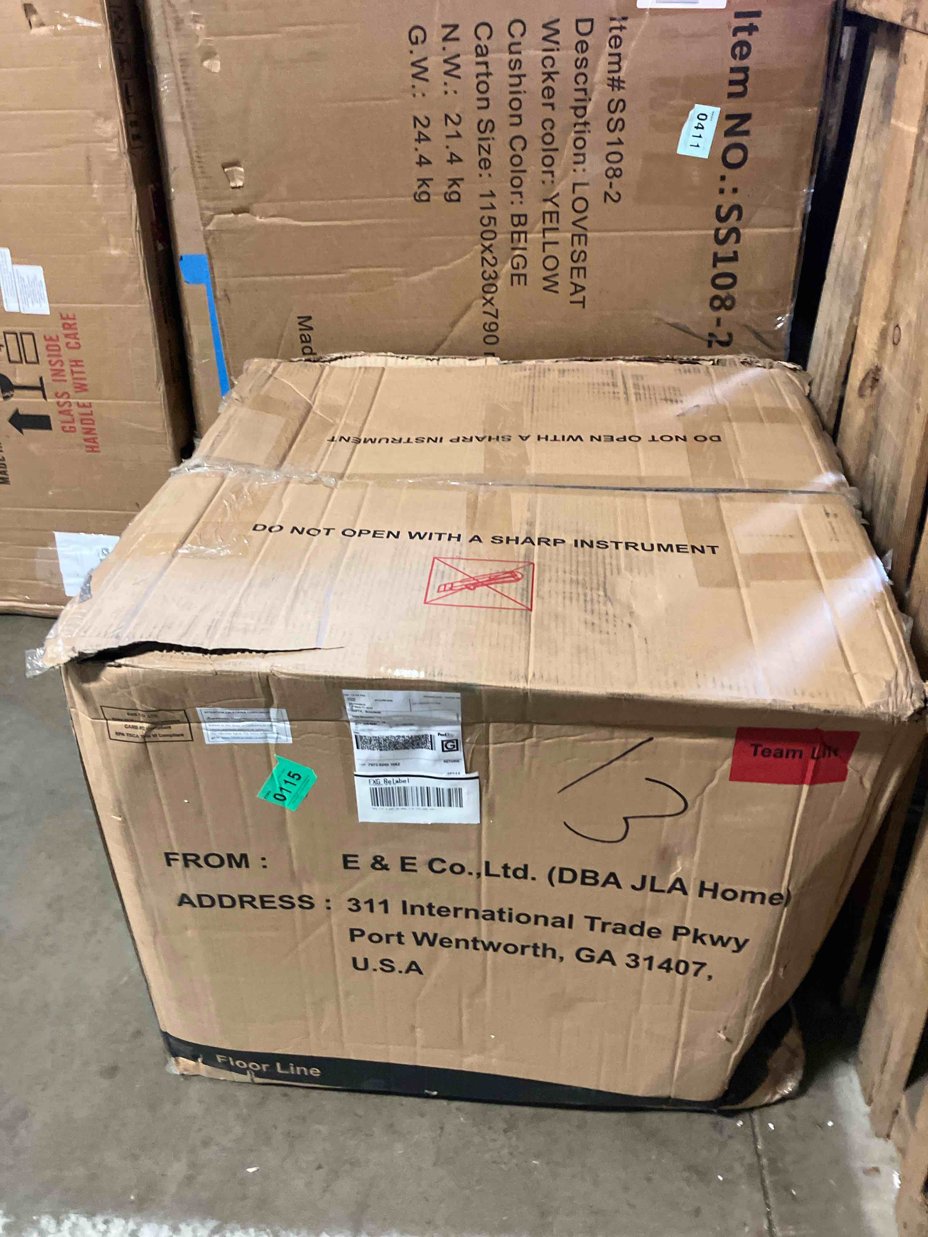 https://s3.amazonaws.com/lotting-images-prod/phillipi/PPE3511356_1757691111877.jpeg