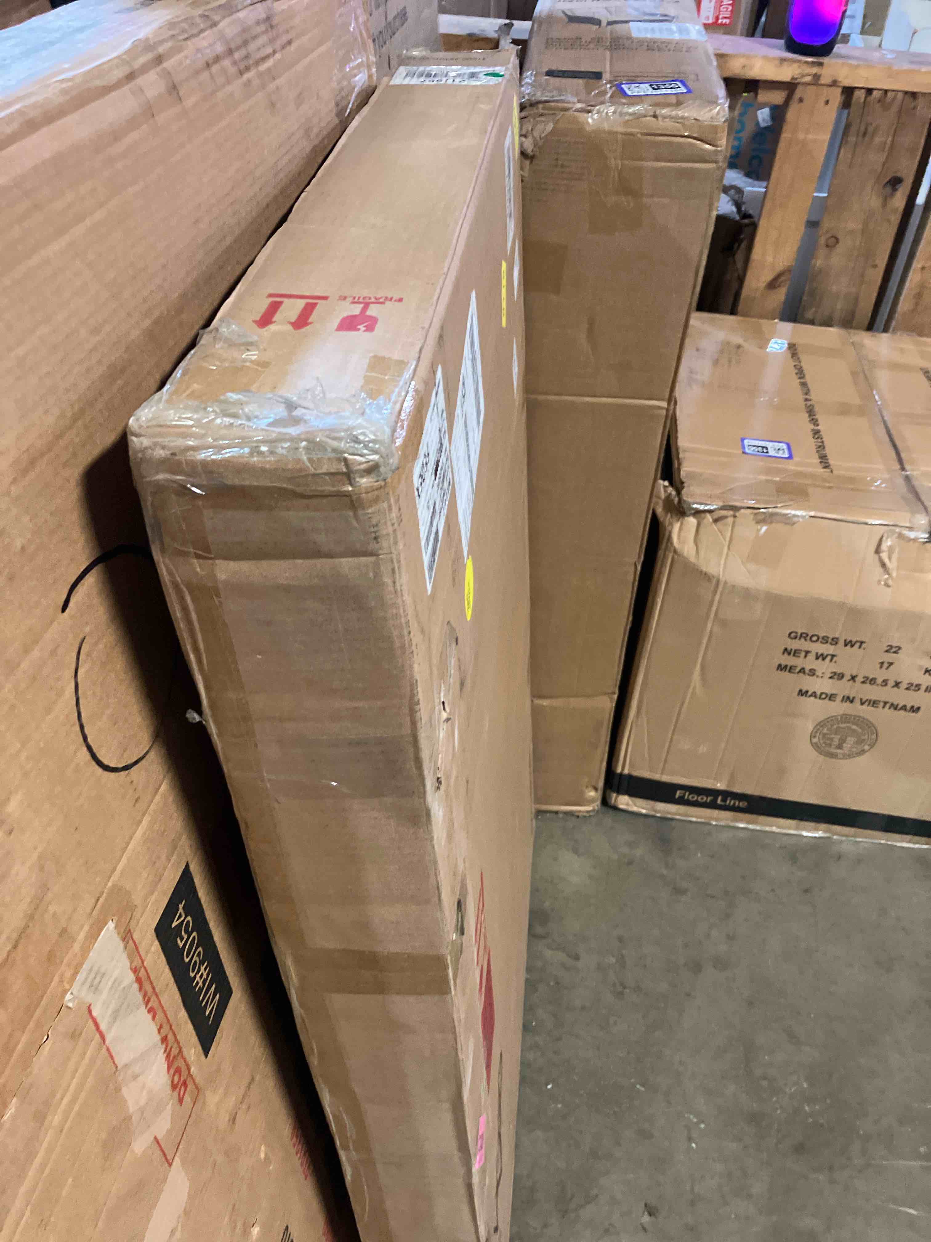 https://s3.amazonaws.com/lotting-images-prod/phillipi/PPE3511357_1757691203168.jpeg