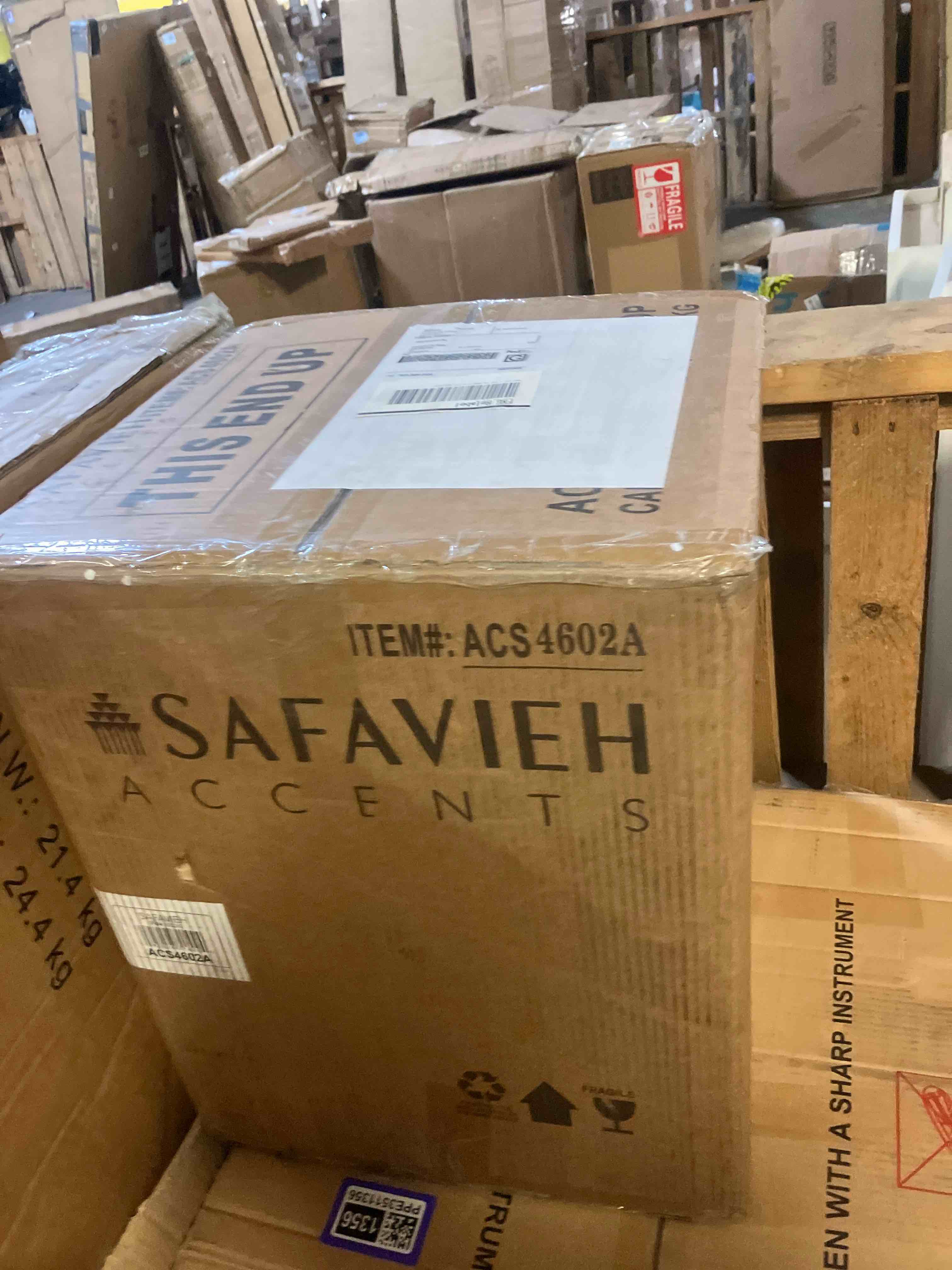 https://s3.amazonaws.com/lotting-images-prod/phillipi/PPE3511360_1757693624103.jpeg