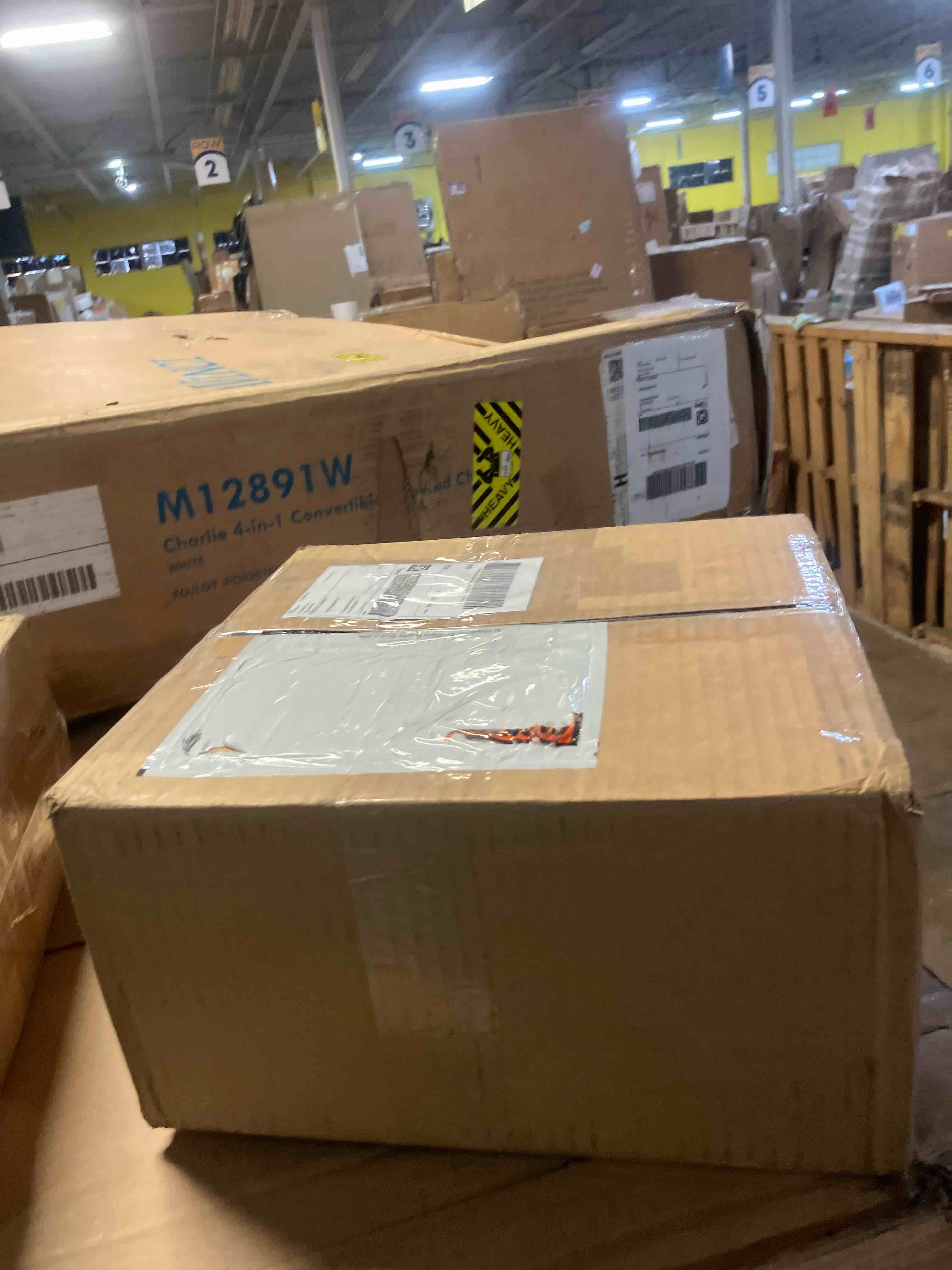 https://s3.amazonaws.com/lotting-images-prod/phillipi/PPE3511367_1757694155436.jpeg