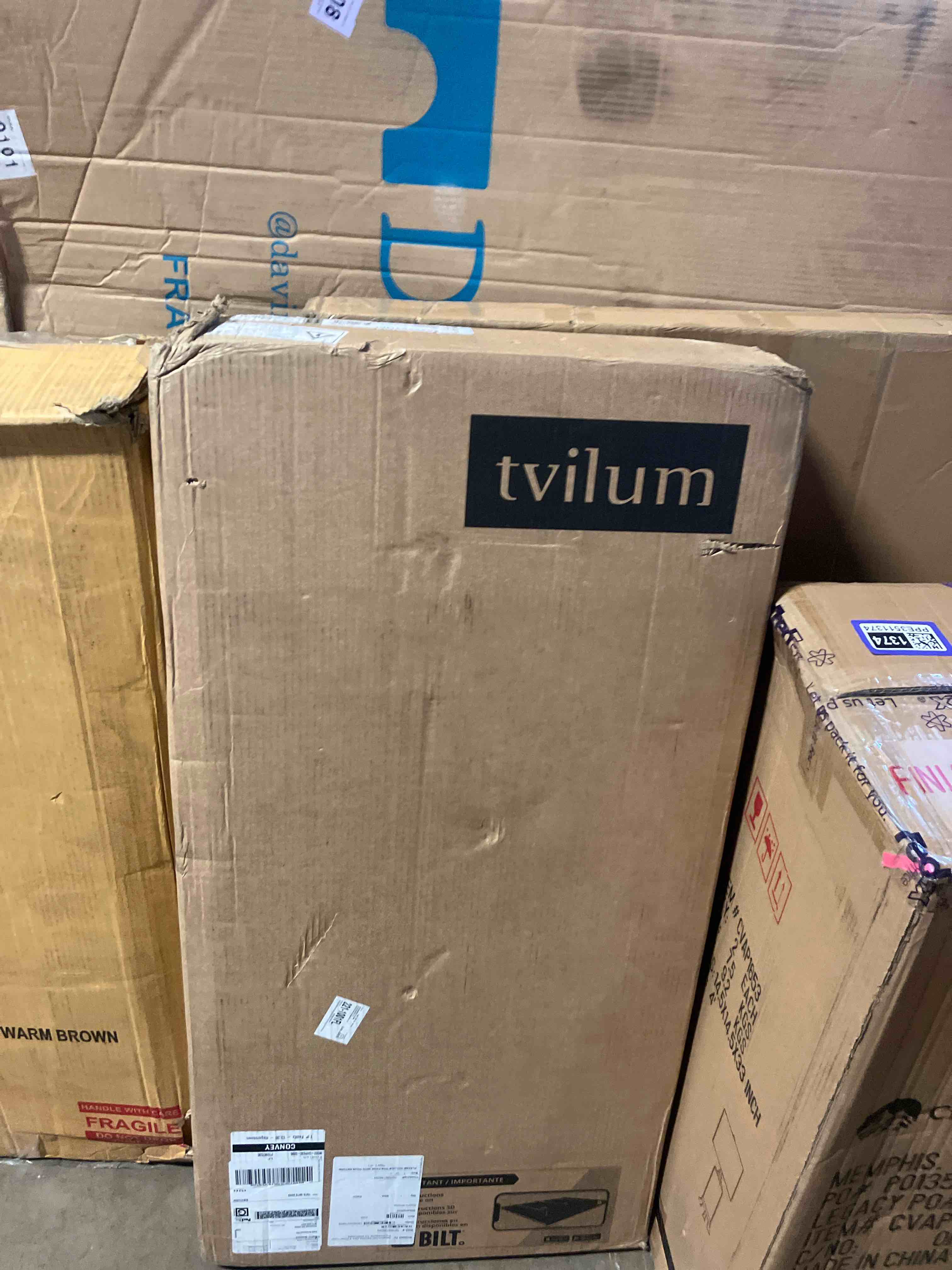 https://s3.amazonaws.com/lotting-images-prod/phillipi/PPE3511376_1757694976005.jpeg