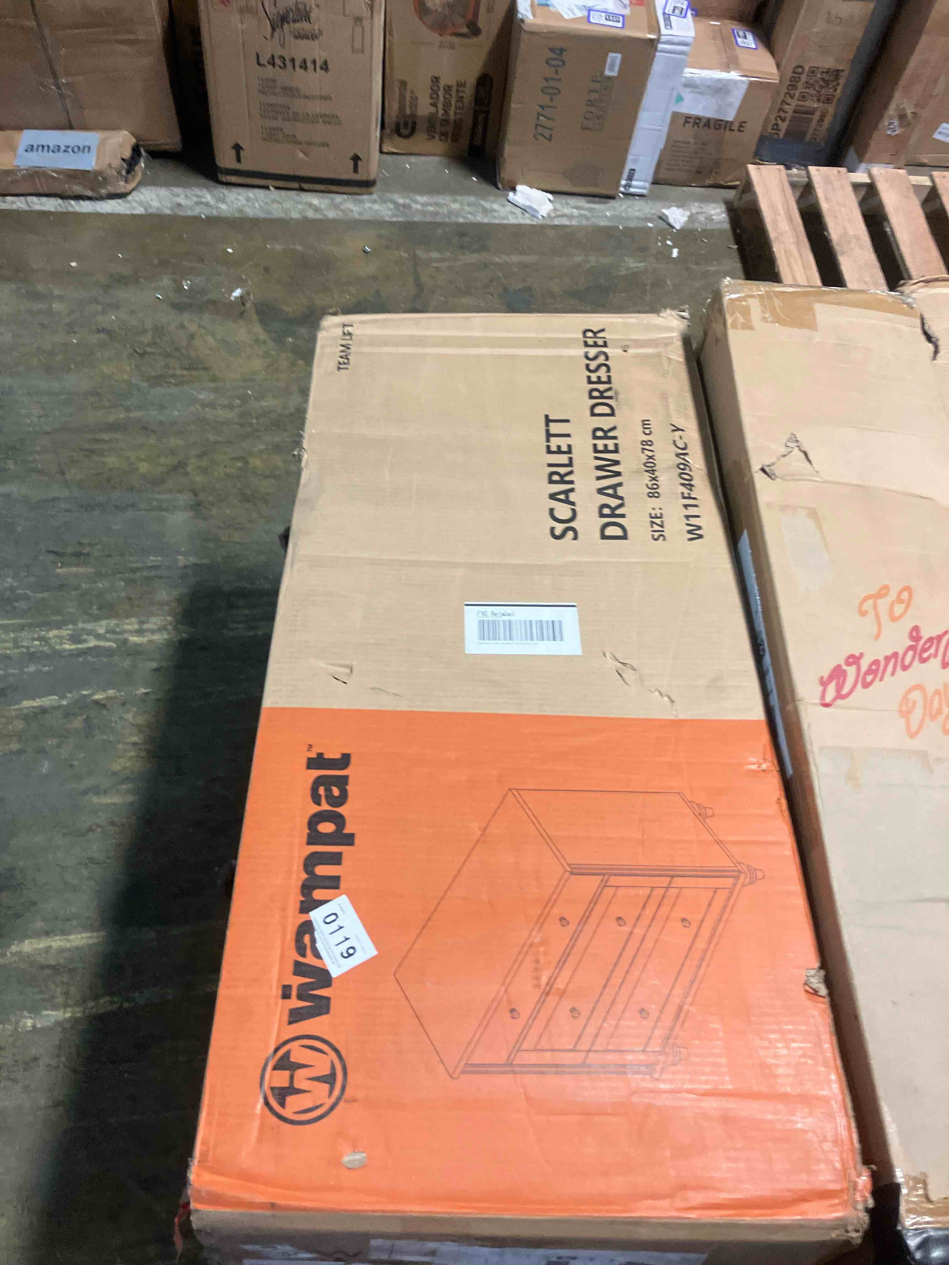 https://s3.amazonaws.com/lotting-images-prod/phillipi/PPE3511379_1757695191844.jpeg