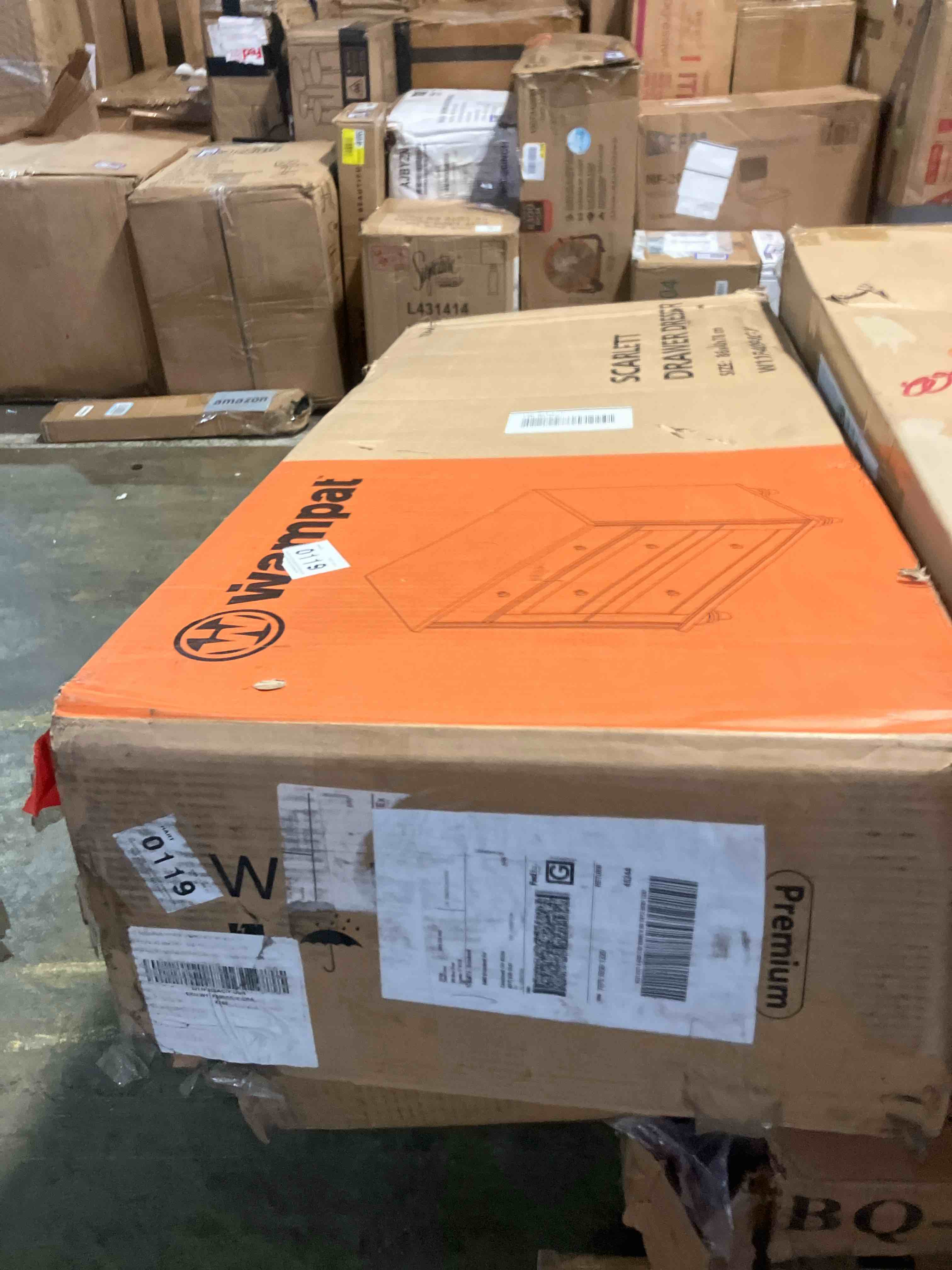 https://s3.amazonaws.com/lotting-images-prod/phillipi/PPE3511379_1757695193494.jpeg