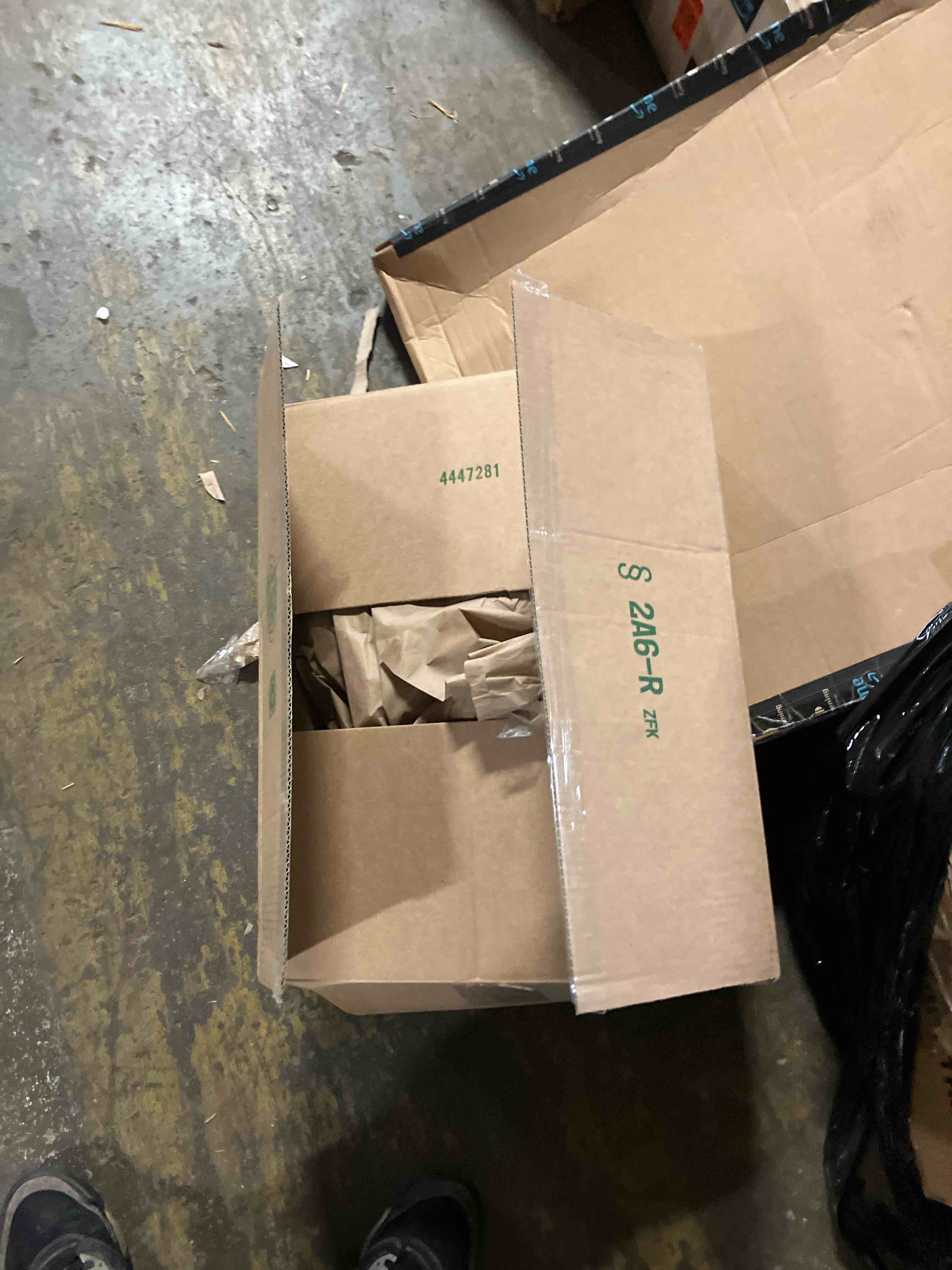 https://s3.amazonaws.com/lotting-images-prod/phillipi/PPE3511414_1757518548366.jpeg