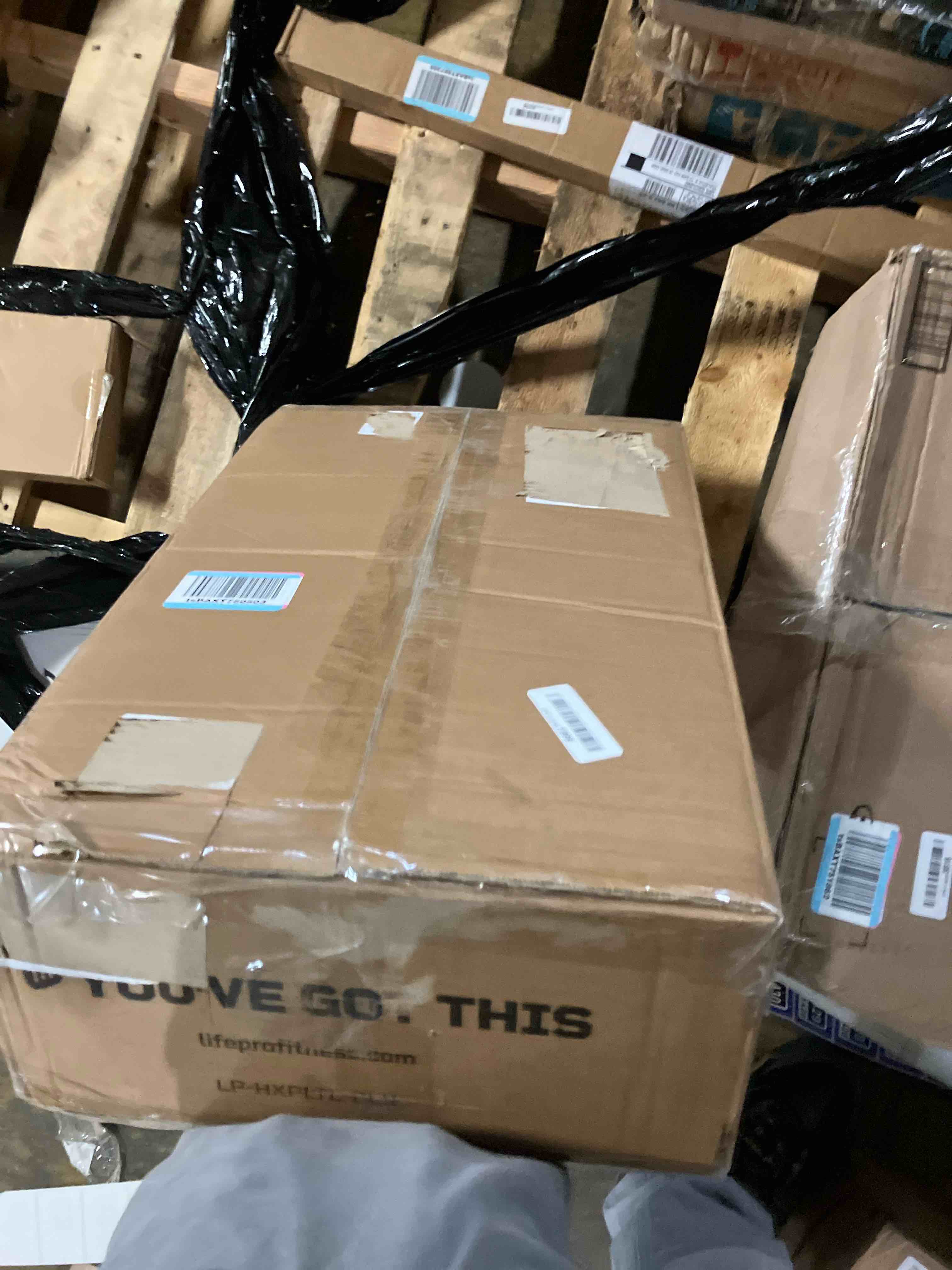https://s3.amazonaws.com/lotting-images-prod/phillipi/PPE3511417_1757518943087.jpeg