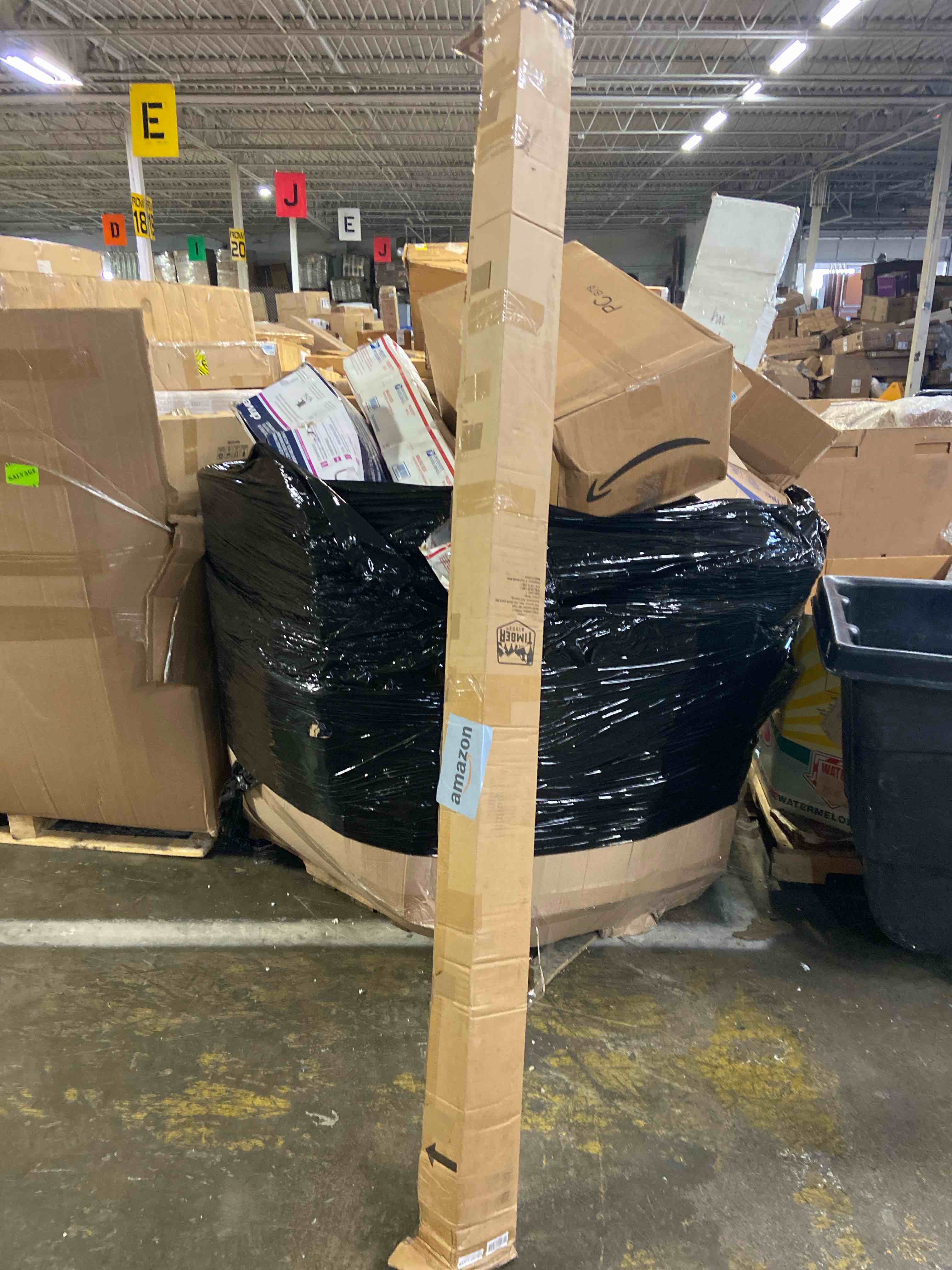 https://s3.amazonaws.com/lotting-images-prod/phillipi/PPE3511498_1757602087512.jpeg