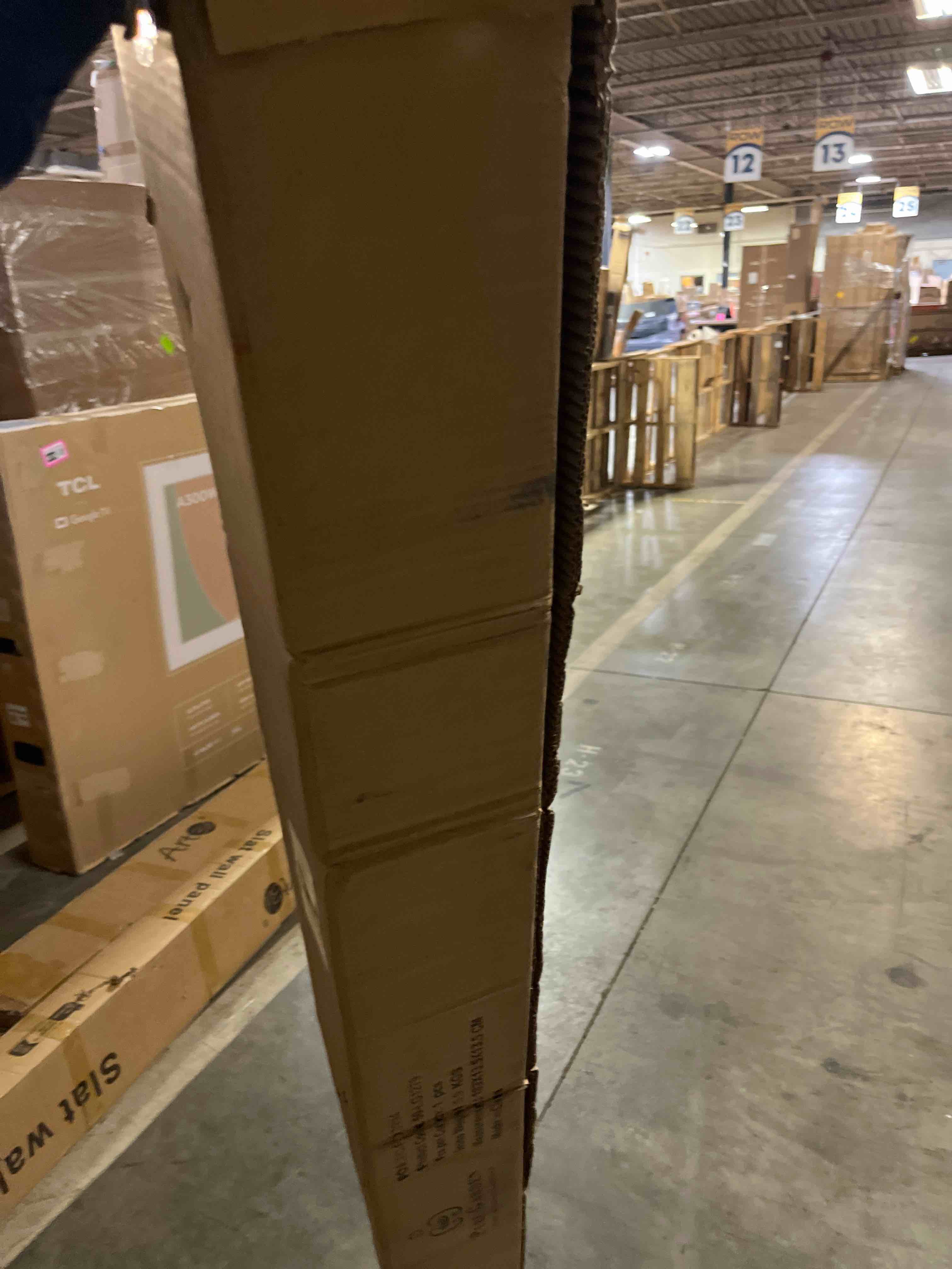 https://s3.amazonaws.com/lotting-images-prod/phillipi/PPE3511607_1757950884508.jpeg