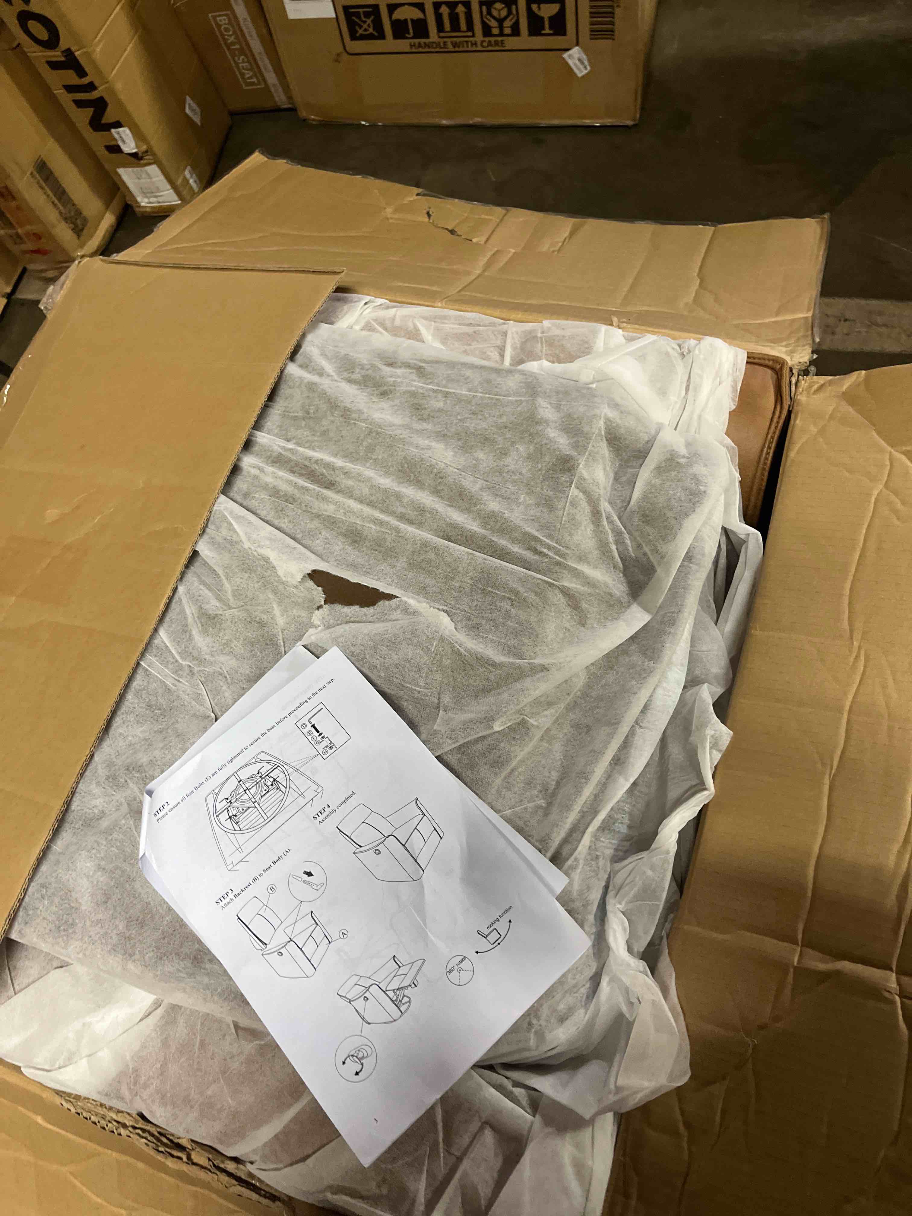 https://s3.amazonaws.com/lotting-images-prod/phillipi/PPE3511616_1757954521475.jpeg